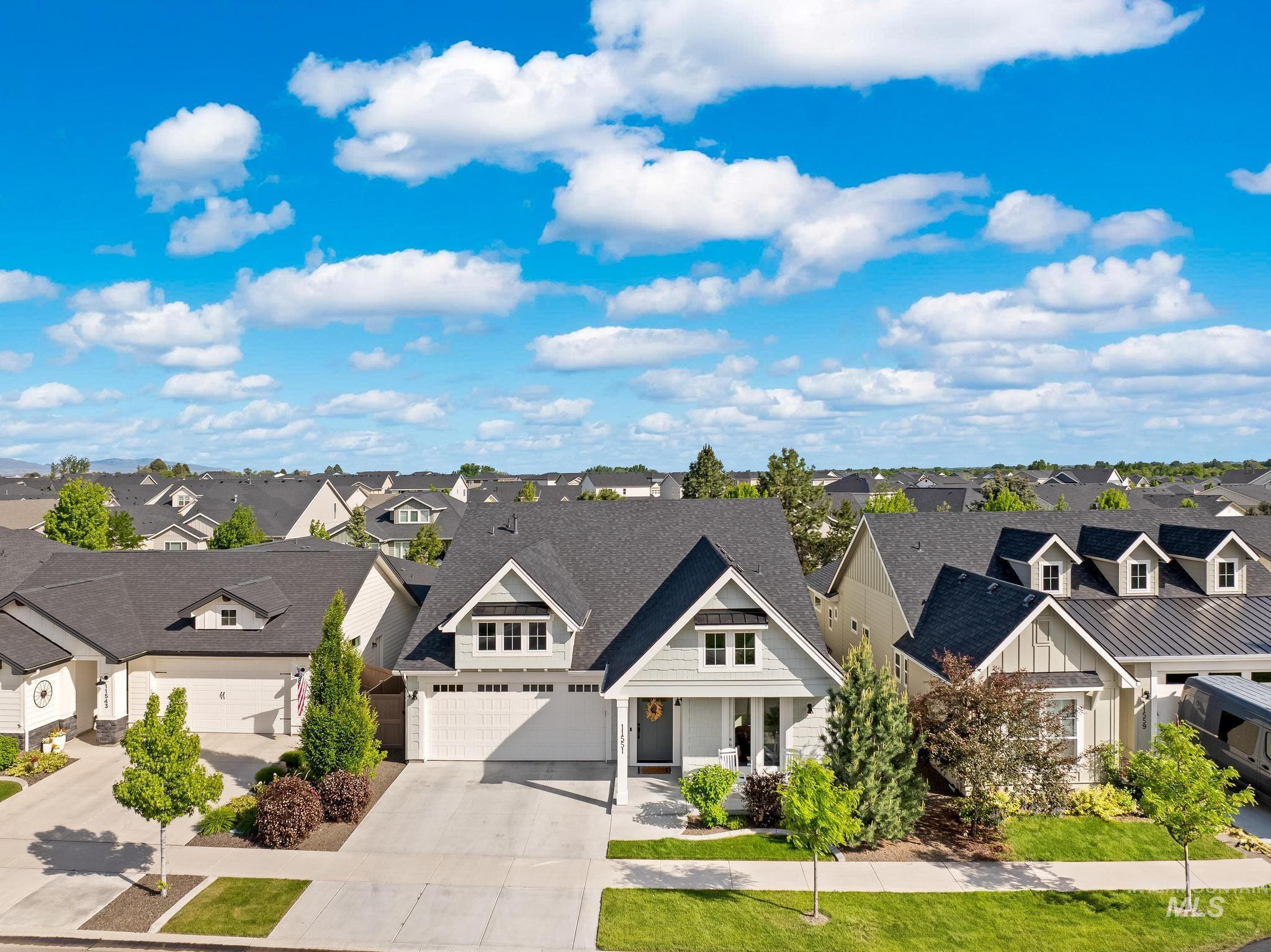 11551 W Campanula, Star, Idaho 83669, 3 Bedrooms, 2.5 Bathrooms, Residential For Sale, Price $629,990, 98987492