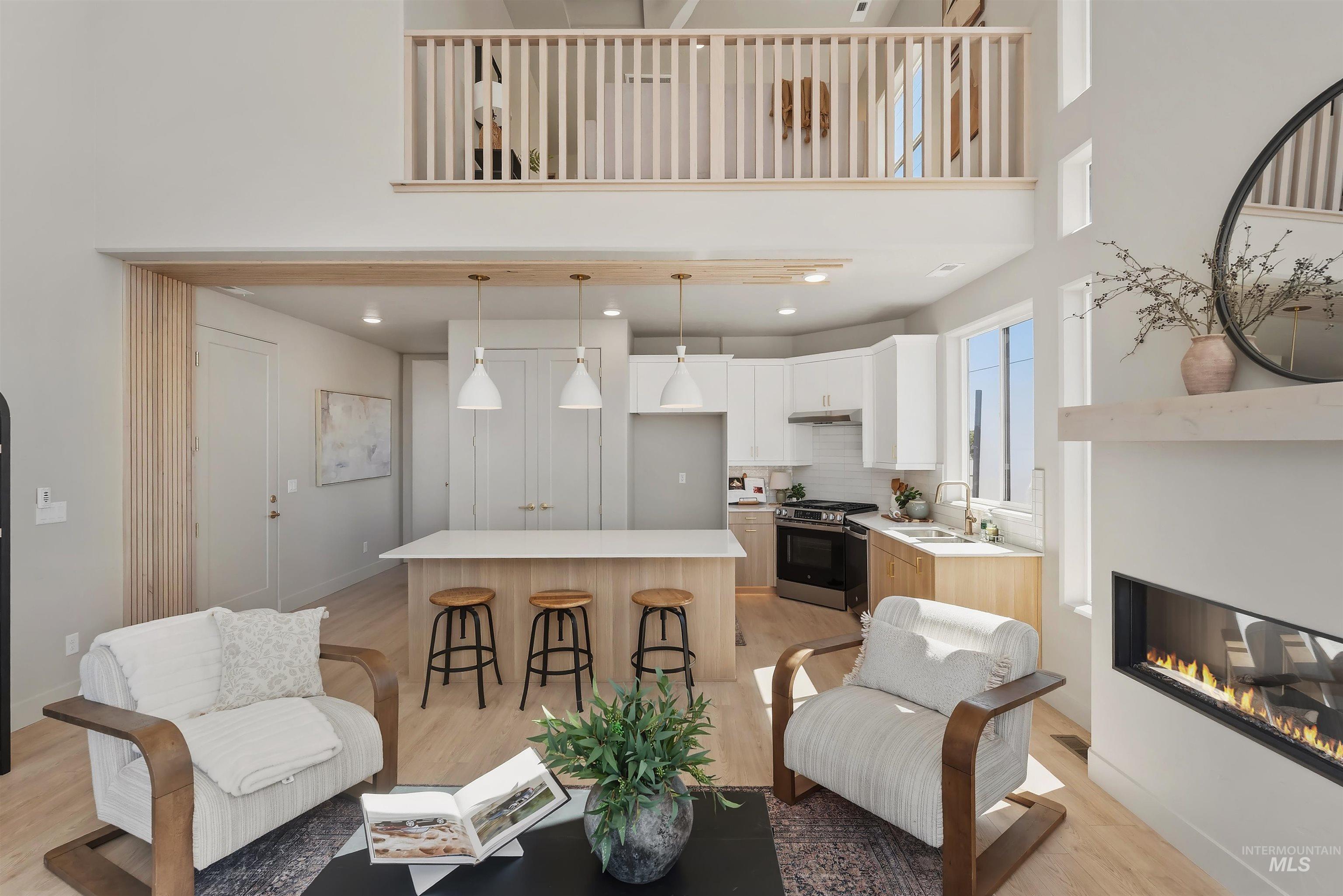 29 N Feather Reed Ave., Meridian, Idaho 83642, 3 Bedrooms, 2.5 Bathrooms, Residential For Sale, Price $619,900, 98987495