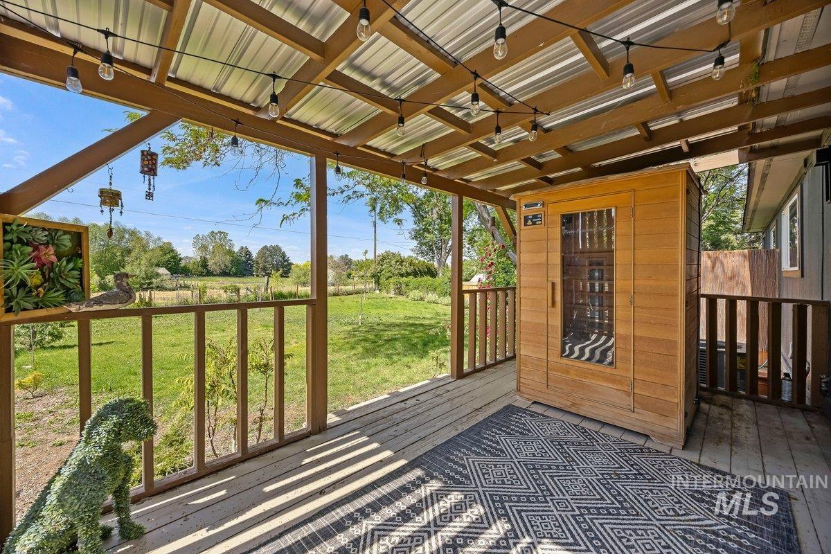 2174 Hillcrest Drive, Twin Falls, Idaho 83301, 4 Bedrooms, 2 Bathrooms, Residential For Sale, Price $495,000, 98987497