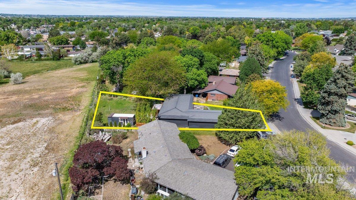 2174 Hillcrest Drive, Twin Falls, Idaho 83301, 4 Bedrooms, 2 Bathrooms, Residential For Sale, Price $495,000, 98987497