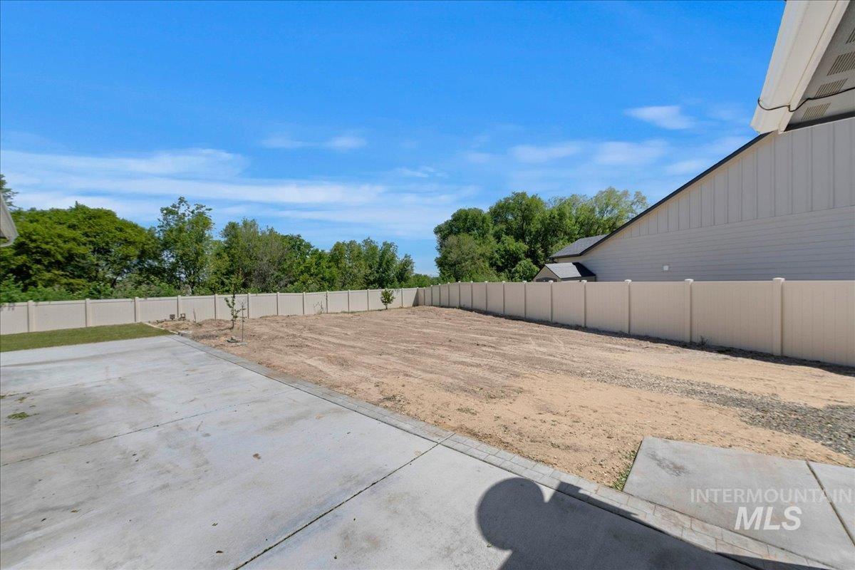 4625 Musina, Caldwell, Idaho 83605, 3 Bedrooms, 2 Bathrooms, Residential For Sale, Price $449,900, 98987505