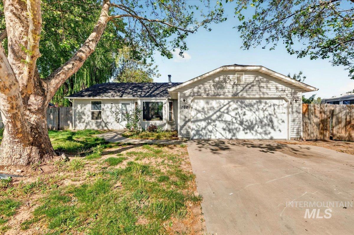 108 S Marjorie Ave, Middleton, Idaho 83644, 3 Bedrooms, 2 Bathrooms, Residential For Sale, Price $299,000, 98987508