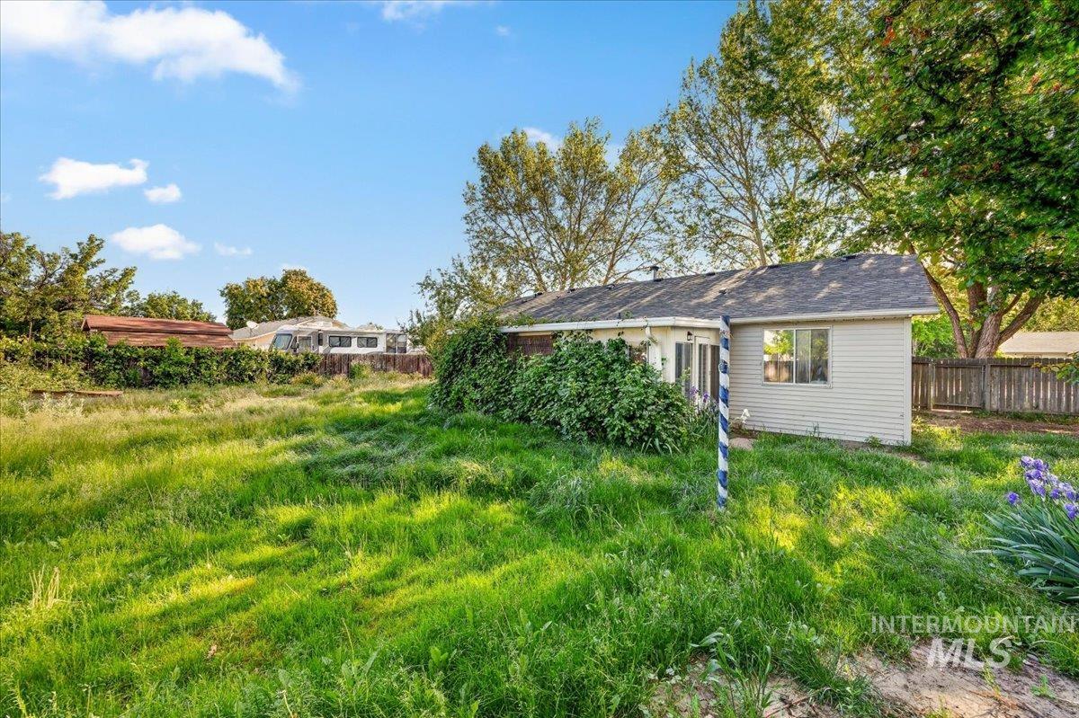 108 S Marjorie Ave, Middleton, Idaho 83644, 3 Bedrooms, 2 Bathrooms, Residential For Sale, Price $299,000, 98987508