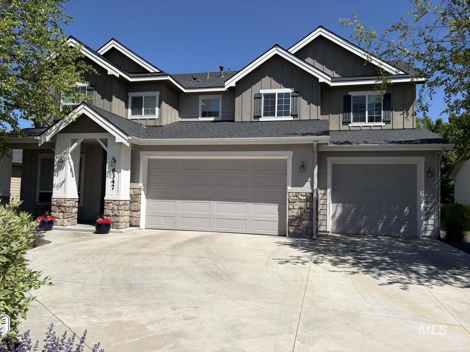 6347 N Sweet Valley Pl, Meridian, Idaho 83646, 4 Bedrooms, 3 Bathrooms, Residential For Sale, Price $725,000, 98987510