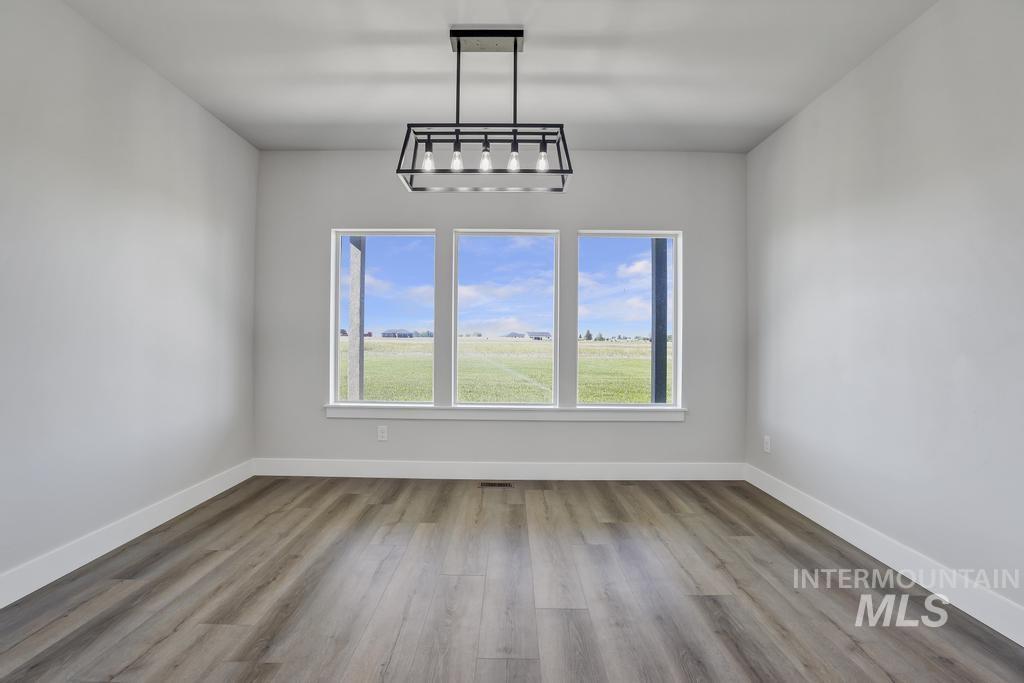 3677 E 3735 N, Kimberly, Idaho 83341, 4 Bedrooms, 2 Bathrooms, Residential For Sale, Price $649,900,MLS 98987511