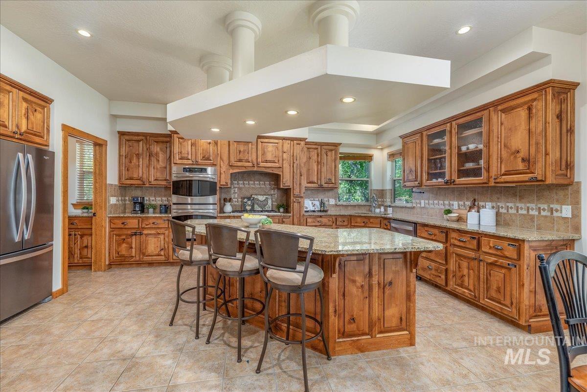 5 Middlefork Circle, Garden Valley, Idaho 83622, 4 Bedrooms, 3.5 Bathrooms, Residential For Sale, Price $1,049,900,MLS 98987512