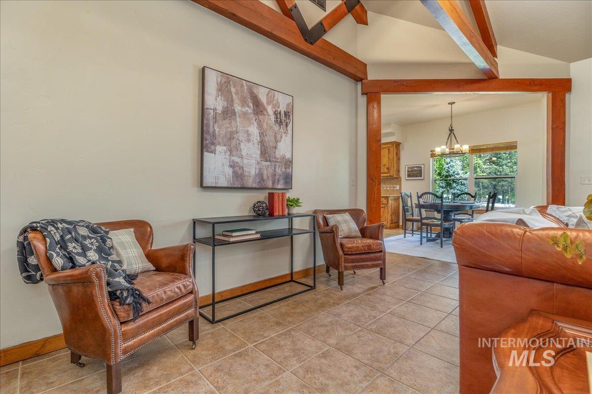 5 Middlefork Circle, Garden Valley, Idaho 83622, 4 Bedrooms, 3.5 Bathrooms, Residential For Sale, Price $1,049,900,MLS 98987512