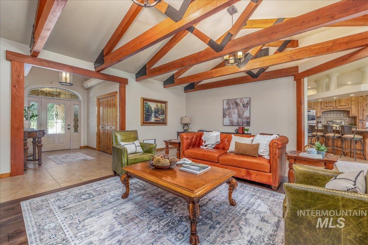 5 Middlefork Circle, Garden Valley, Idaho 83622, 4 Bedrooms, 3.5 Bathrooms, Residential For Sale, Price $1,049,900,MLS 98987512