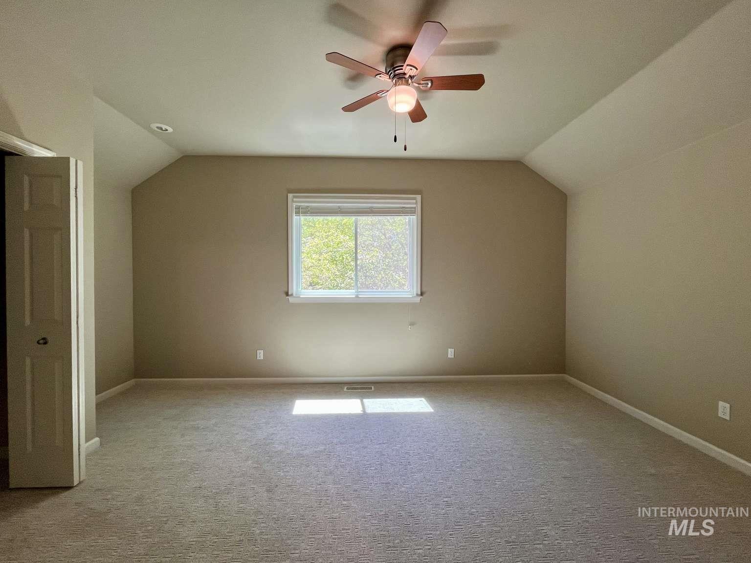 3816 N Park Crossing Ave, Meridian, Idaho 83646, 3 Bedrooms, 3 Bathrooms, Residential For Sale, Price $589,000, 98987514
