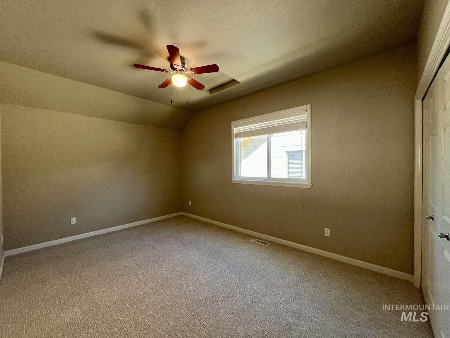 3816 N Park Crossing Ave, Meridian, Idaho 83646, 3 Bedrooms, 3 Bathrooms, Residential For Sale, Price $589,000, 98987514