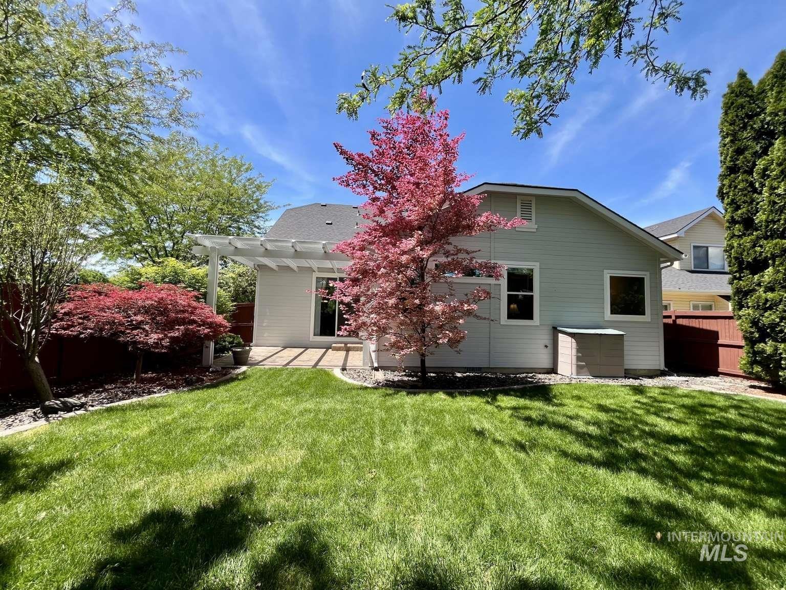 3816 N Park Crossing Ave, Meridian, Idaho 83646, 3 Bedrooms, 3 Bathrooms, Residential For Sale, Price $589,000, 98987514