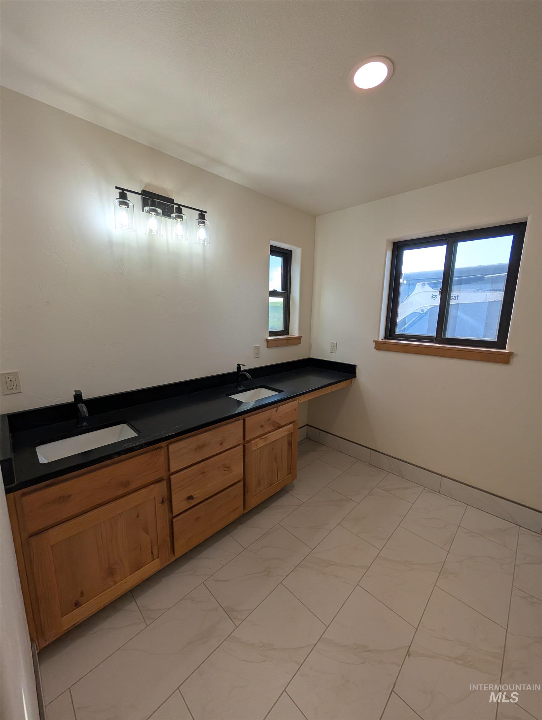 215 Angus Ranch Rd, Grangeville, Idaho 83530, 4 Bedrooms, 3 Bathrooms, Residential For Sale, Price $824,000,MLS 98987516