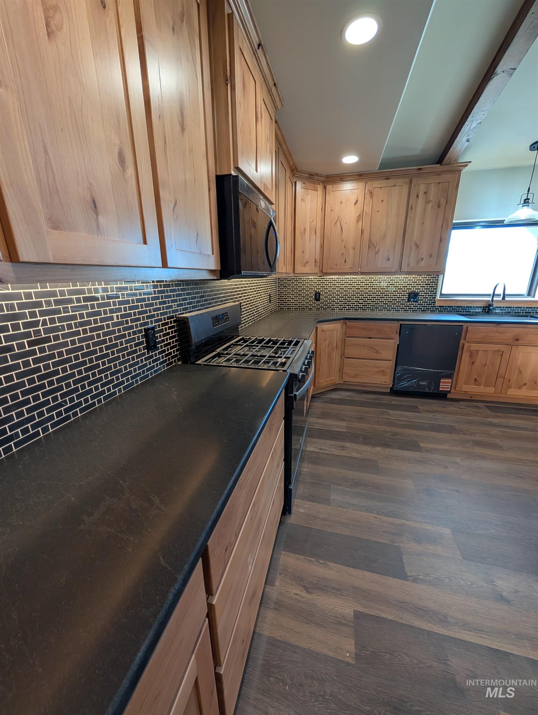 215 Angus Ranch Rd, Grangeville, Idaho 83530, 4 Bedrooms, 3 Bathrooms, Residential For Sale, Price $824,000,MLS 98987516
