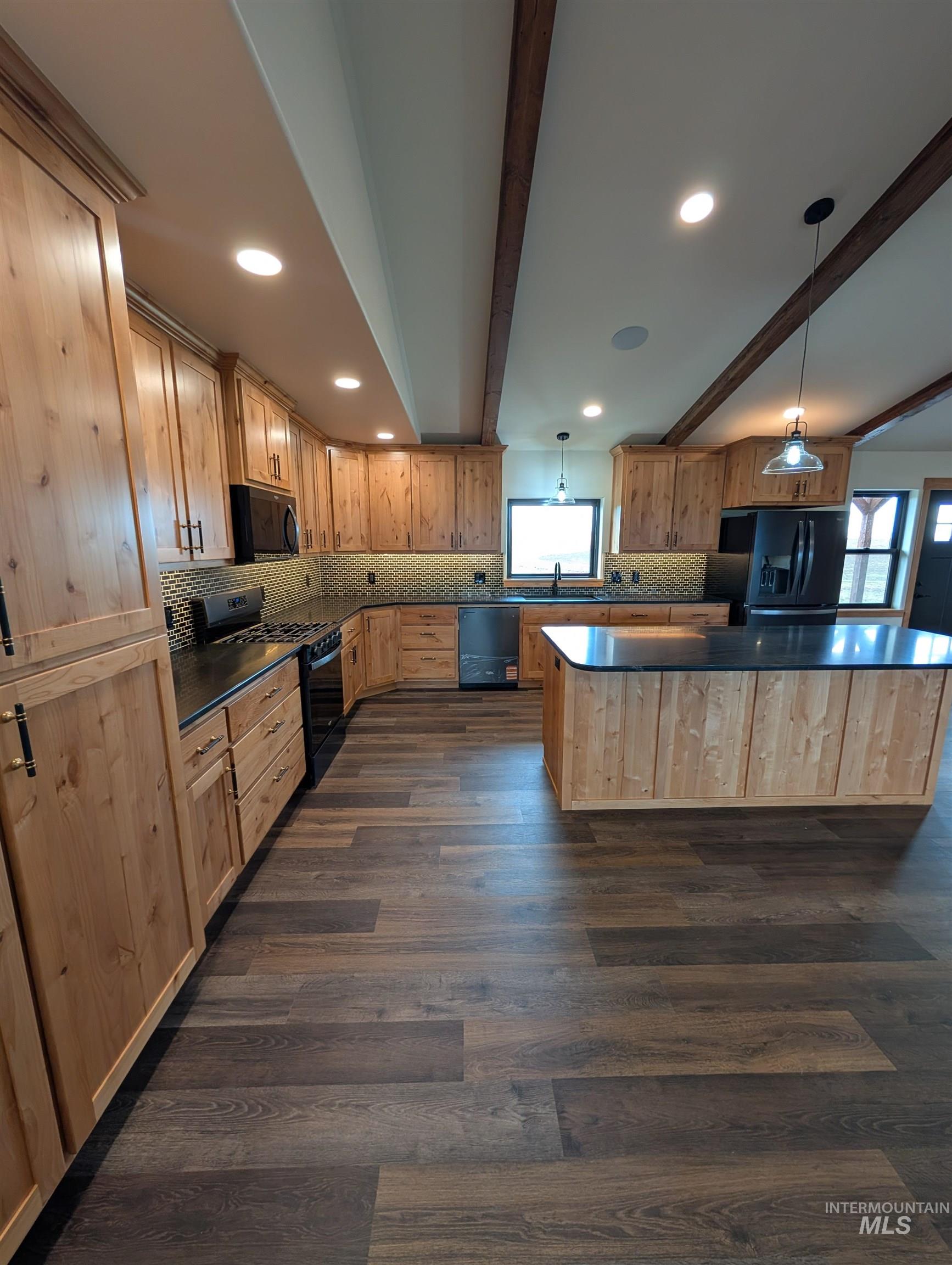 215 Angus Ranch Rd, Grangeville, Idaho 83530, 4 Bedrooms, 3 Bathrooms, Residential For Sale, Price $824,000,MLS 98987516