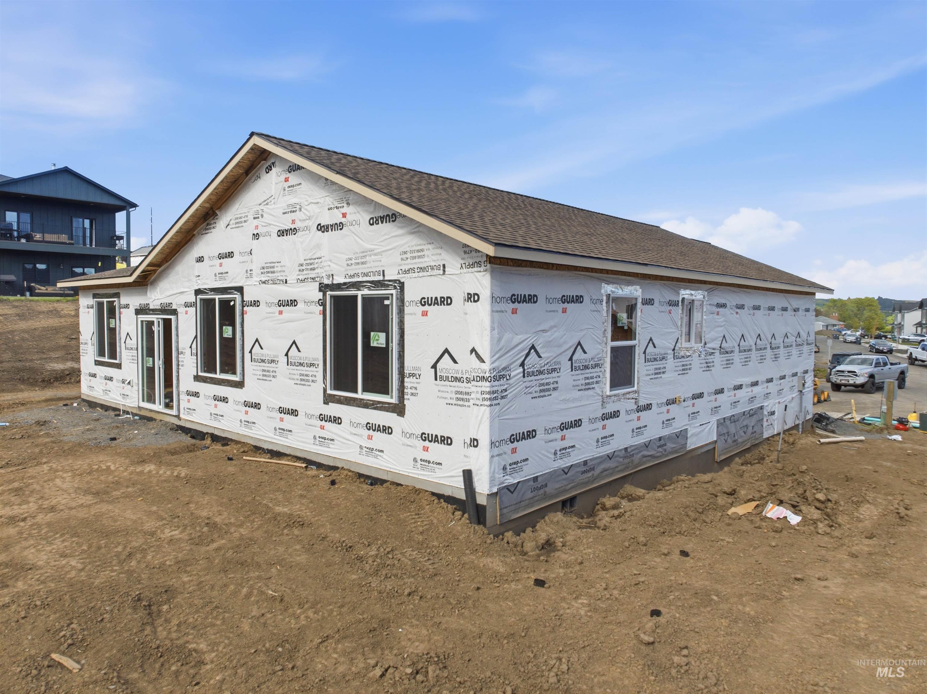 2812 Cyprus Court, Moscow, Idaho 83843, 3 Bedrooms, 2.5 Bathrooms, Residential For Sale, Price $535,000, 98987519