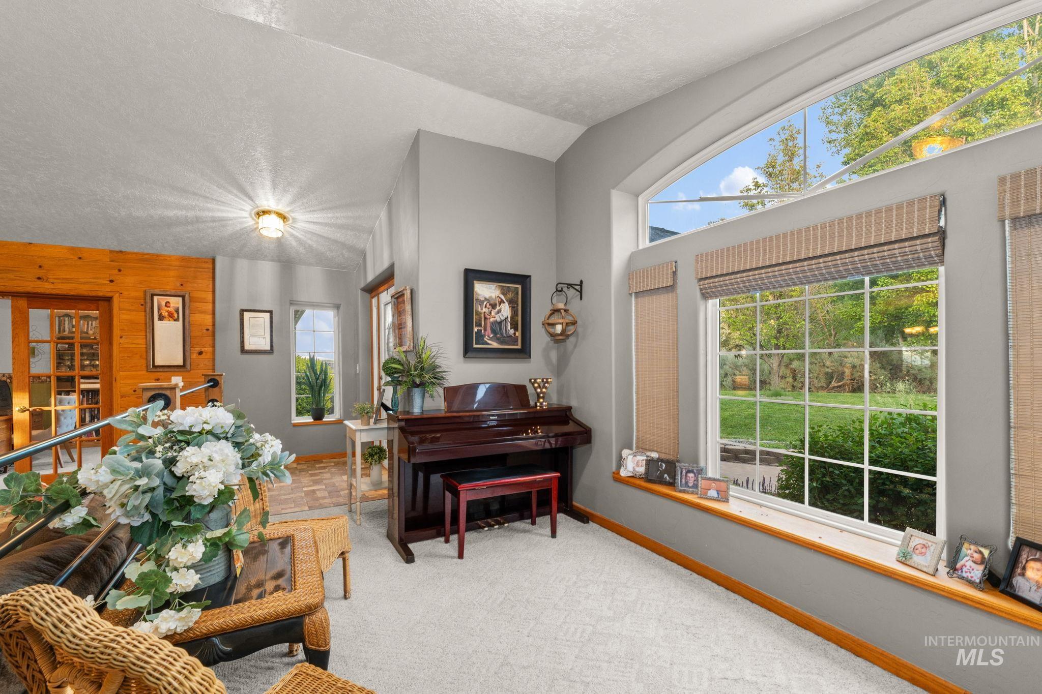 1750 E 4550 N, Buhl, Idaho 83316, 4 Bedrooms, 3 Bathrooms, Residential For Sale, Price $1,470,000,MLS 98987522