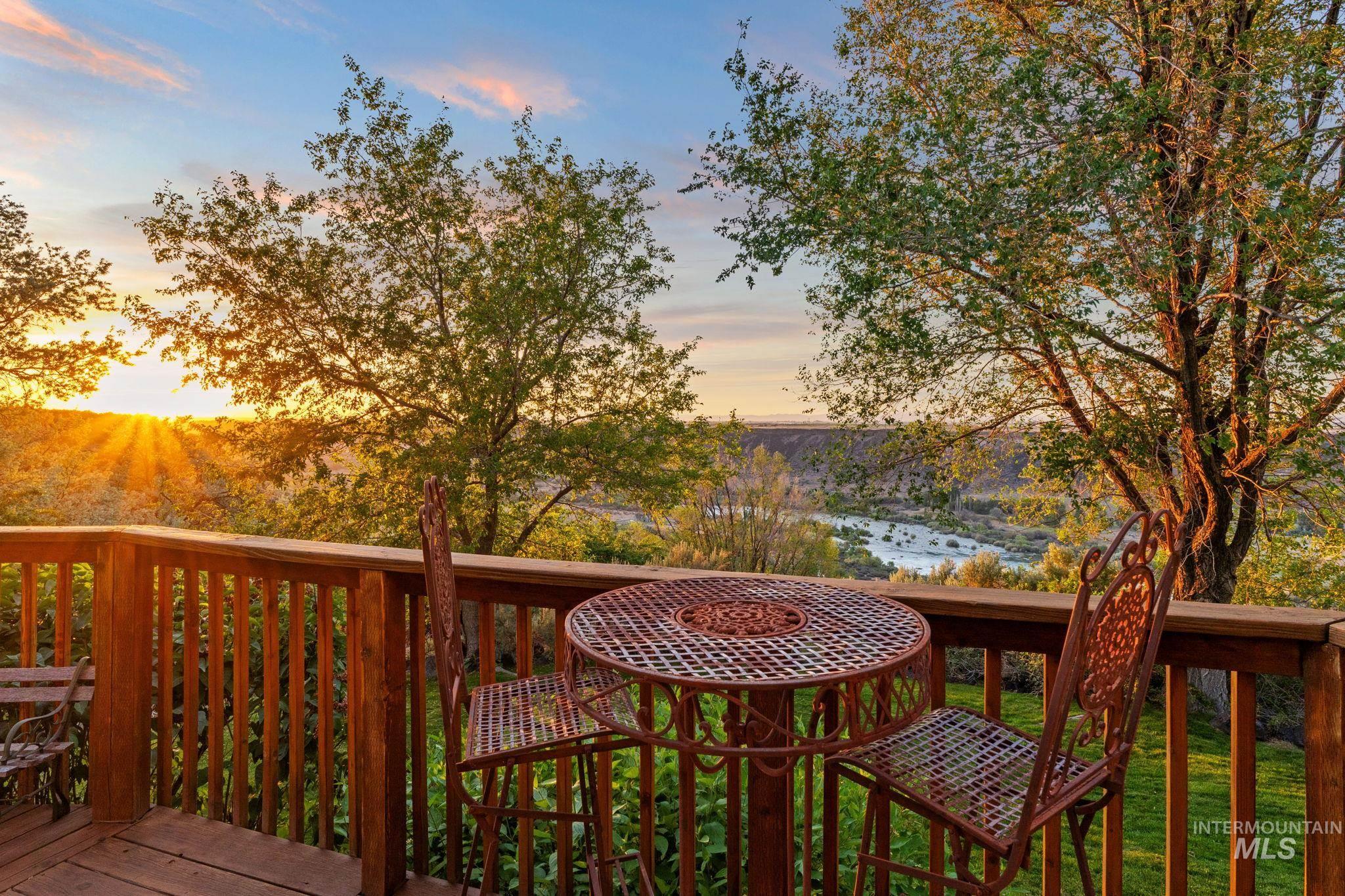 1750 E 4550 N, Buhl, Idaho 83316, 4 Bedrooms, 3 Bathrooms, Residential For Sale, Price $1,570,000,MLS 98987522