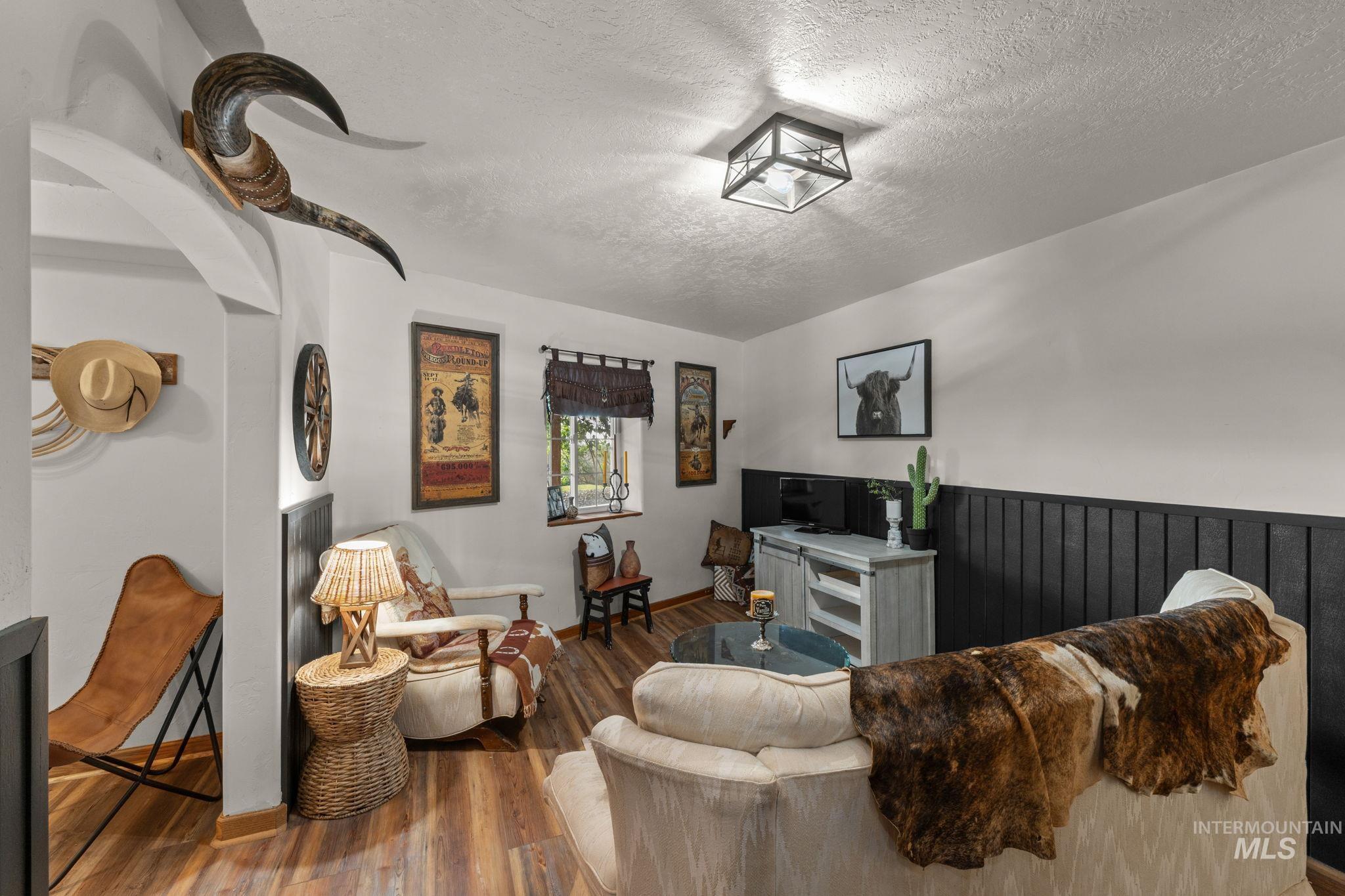 1750 E 4550 N, Buhl, Idaho 83316, 4 Bedrooms, 3 Bathrooms, Residential For Sale, Price $1,470,000,MLS 98987522