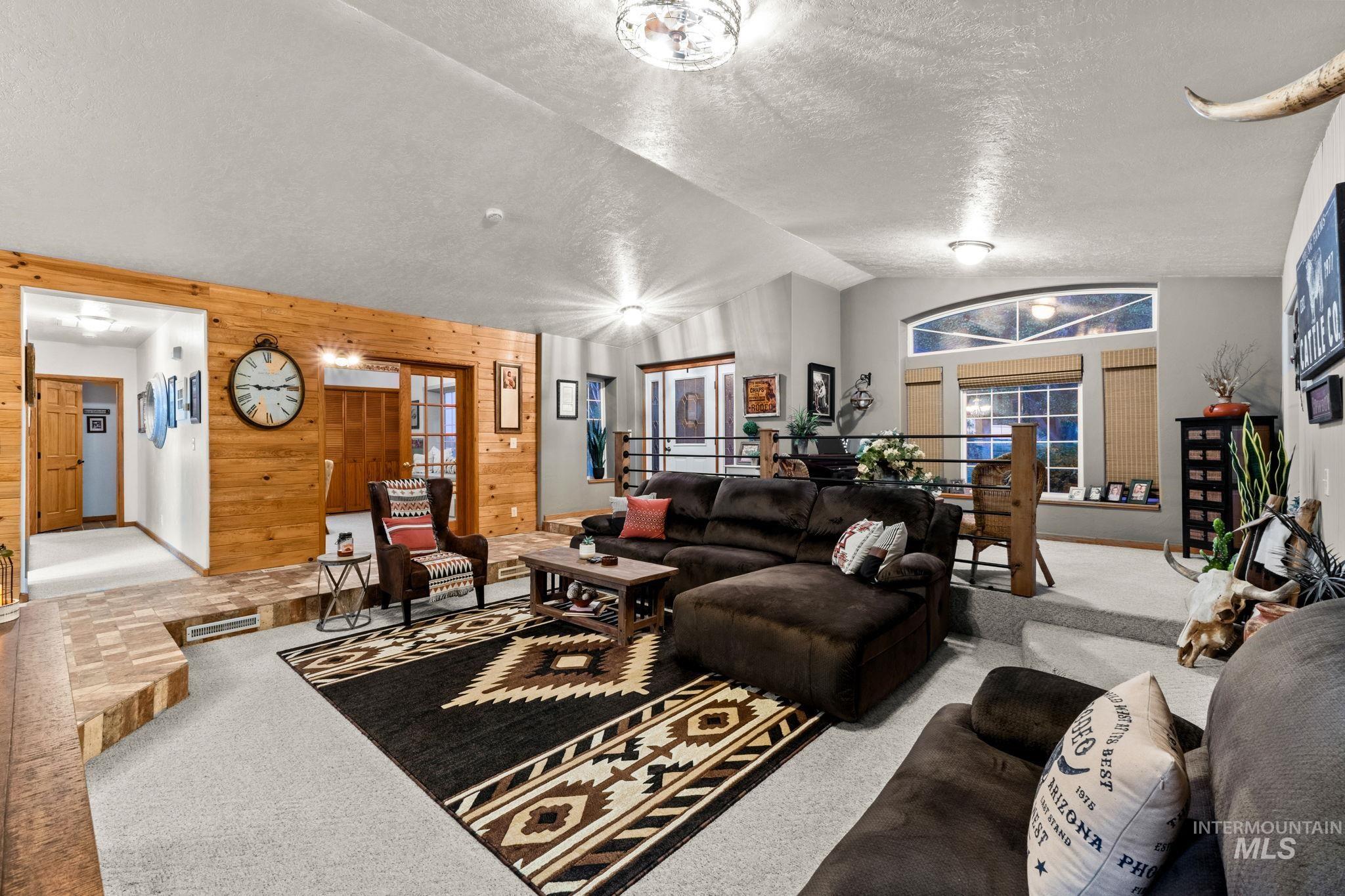 1750 E 4550 N, Buhl, Idaho 83316, 4 Bedrooms, 3 Bathrooms, Residential For Sale, Price $1,470,000,MLS 98987522