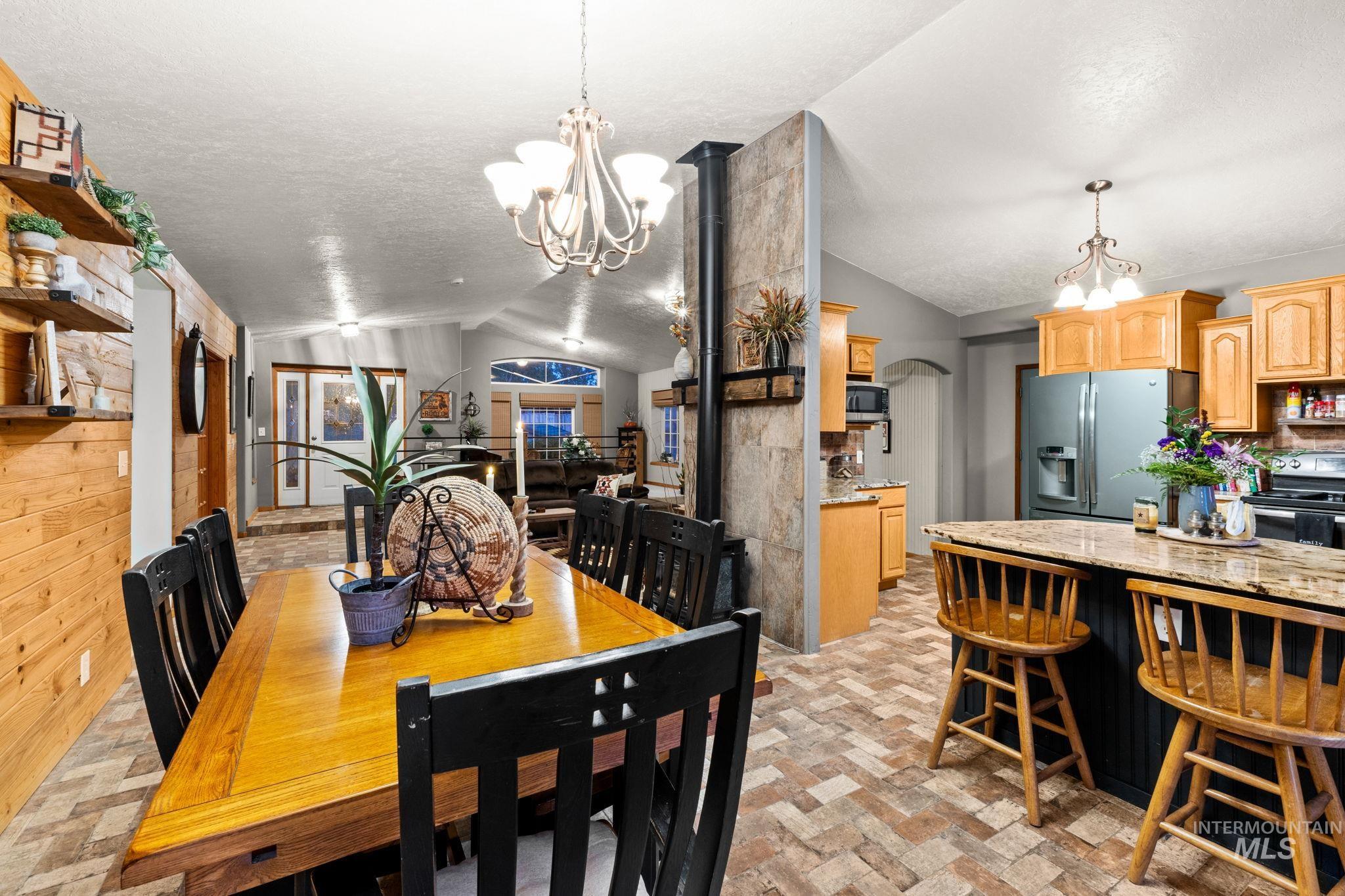 1750 E 4550 N, Buhl, Idaho 83316, 4 Bedrooms, 3 Bathrooms, Residential For Sale, Price $1,470,000,MLS 98987522