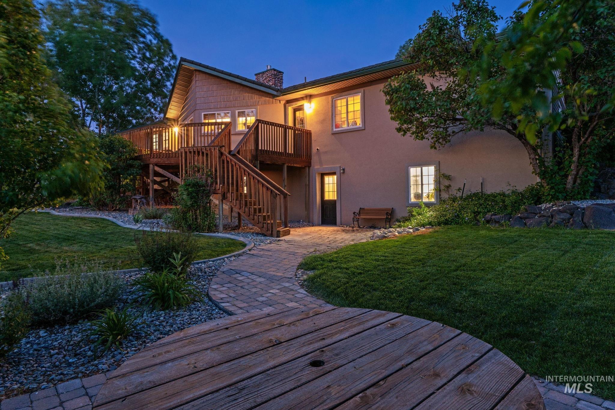 1750 E 4550 N, Buhl, Idaho 83316, 4 Bedrooms, 3 Bathrooms, Residential For Sale, Price $1,470,000,MLS 98987522