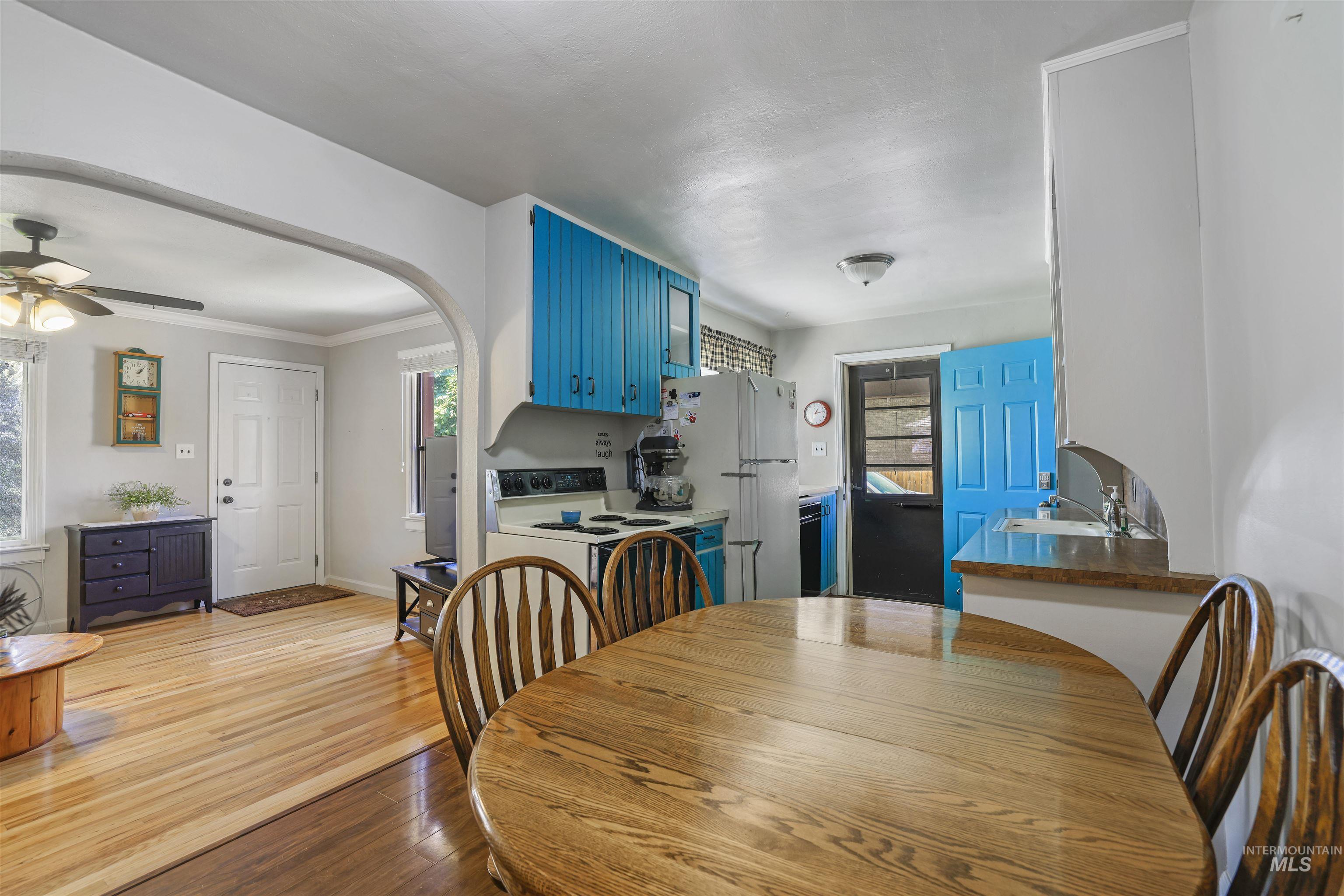 433 Gardner Ave, Twin Falls, Idaho 83301, 3 Bedrooms, 1 Bathroom, Residential For Sale, Price $259,000,MLS 98987524