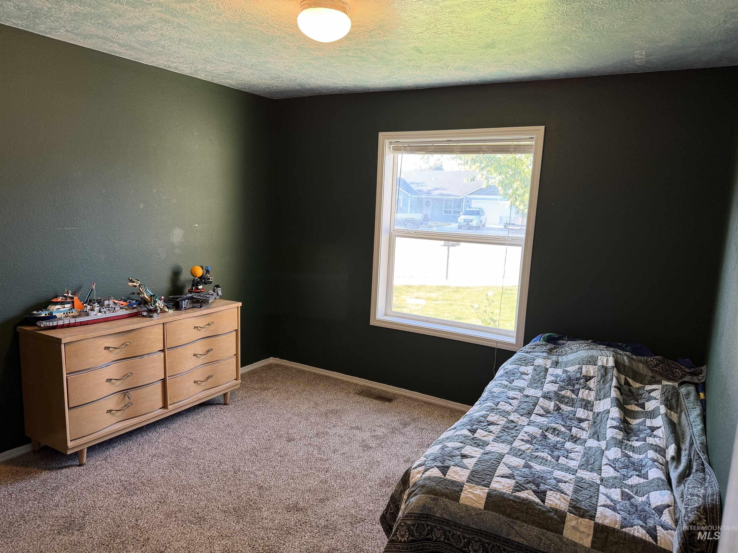715 S Florence Ct., Nampa, Idaho 83686-6483, 3 Bedrooms, 2 Bathrooms, Residential For Sale, Price $398,000, 98987527