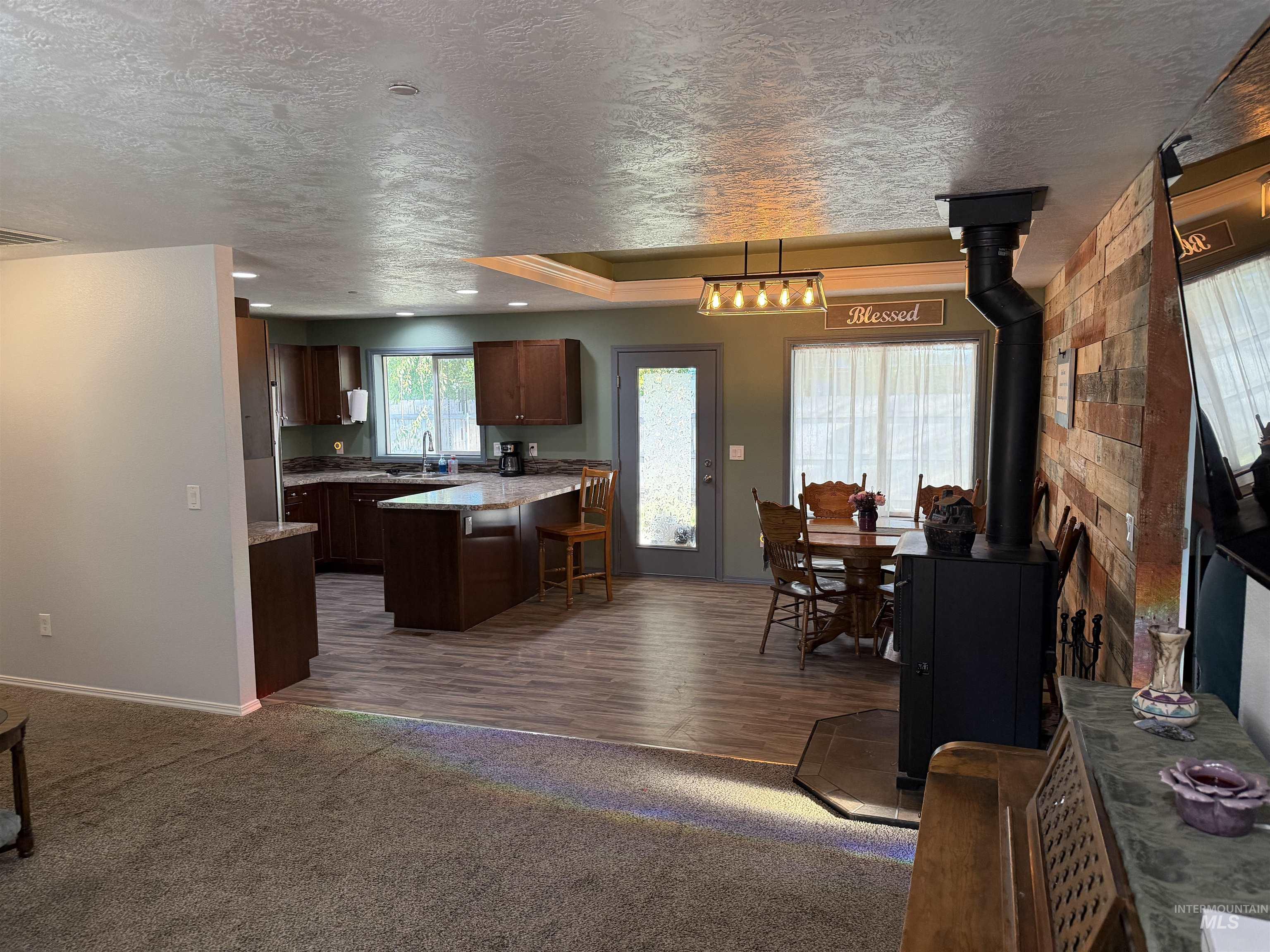 715 S Florence Ct., Nampa, Idaho 83686-6483, 3 Bedrooms, 2 Bathrooms, Residential For Sale, Price $398,000, 98987527