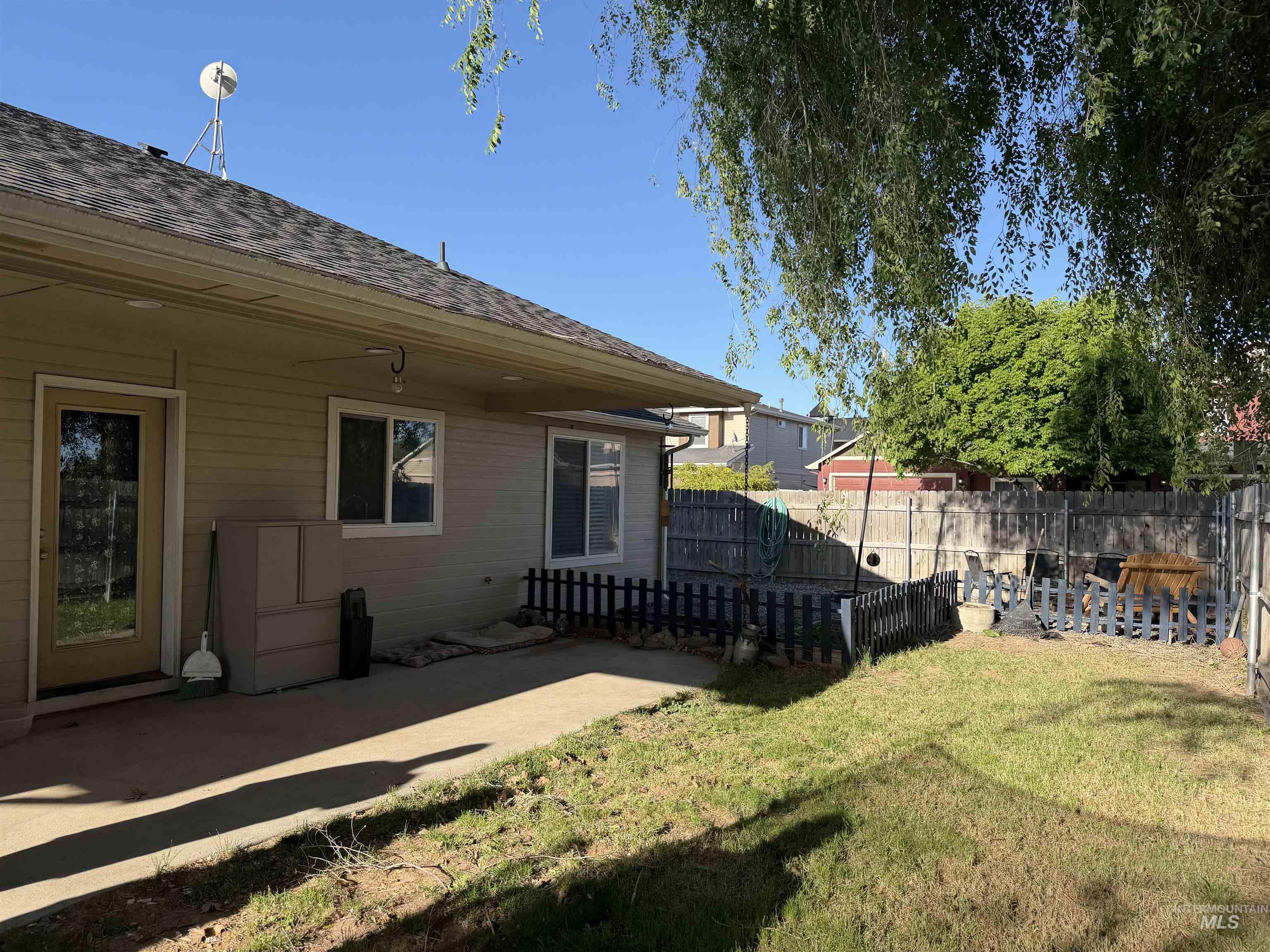 715 S Florence Ct., Nampa, Idaho 83686-6483, 3 Bedrooms, 2 Bathrooms, Residential For Sale, Price $398,000, 98987527