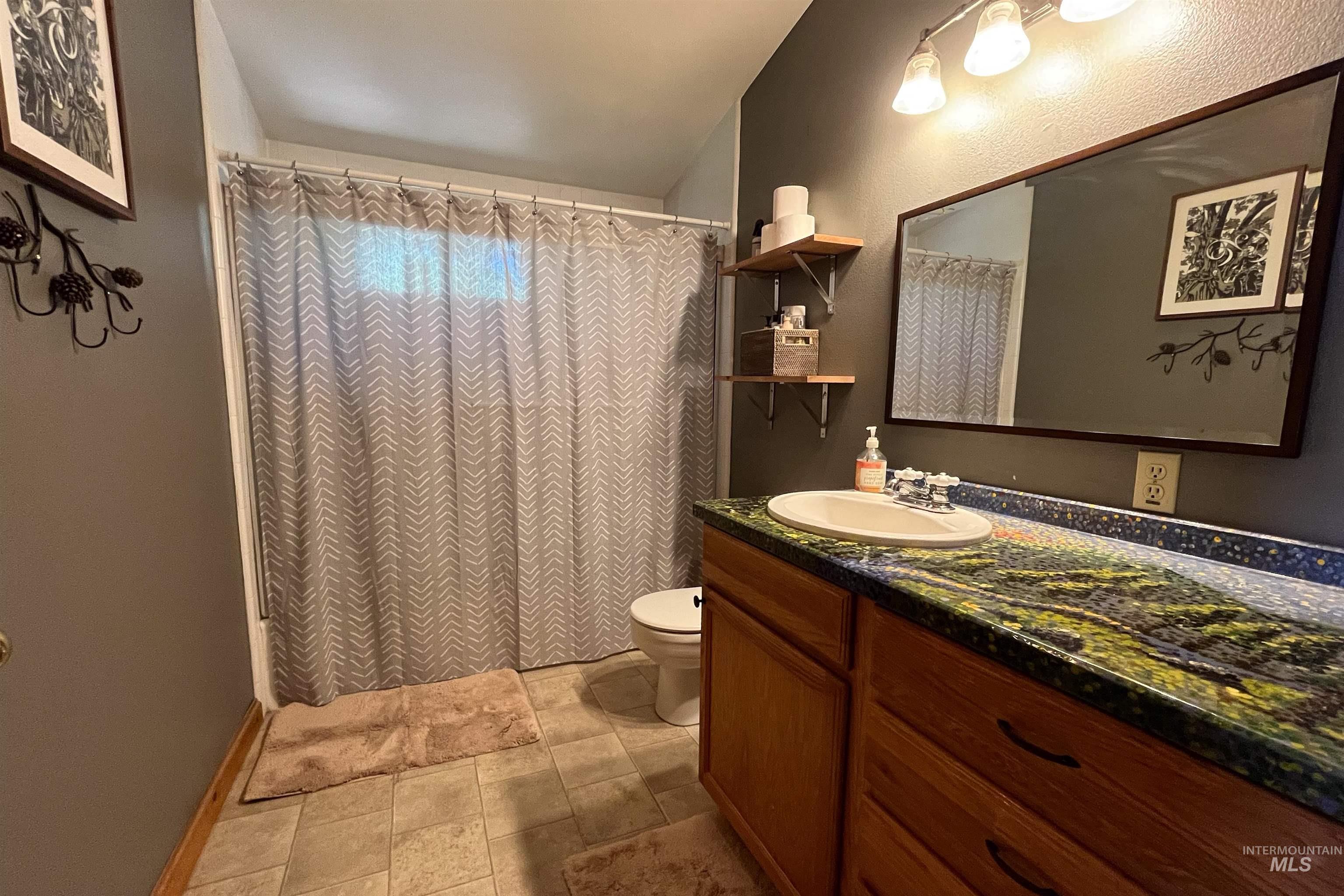 131 Valley High Rd., Garden Valley, Idaho 83622, 3 Bedrooms, 2 Bathrooms, Residential For Sale, Price $675,000, 98987530