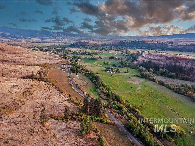 2651 Fruitvale Glendale Road, Council, Idaho 83612, 2 Bedrooms, 1 Bathroom, Residential For Sale, Price $648,000, 98987534