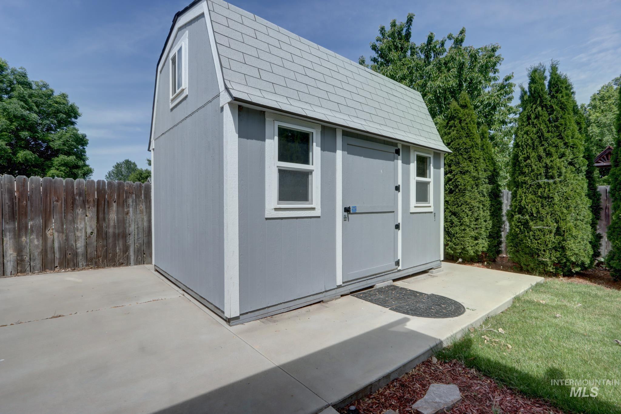 1120 E Fossilstone Ct, Kuna, Idaho 83634, 4 Bedrooms, 3 Bathrooms, Residential For Sale, Price $474,900, 98987535