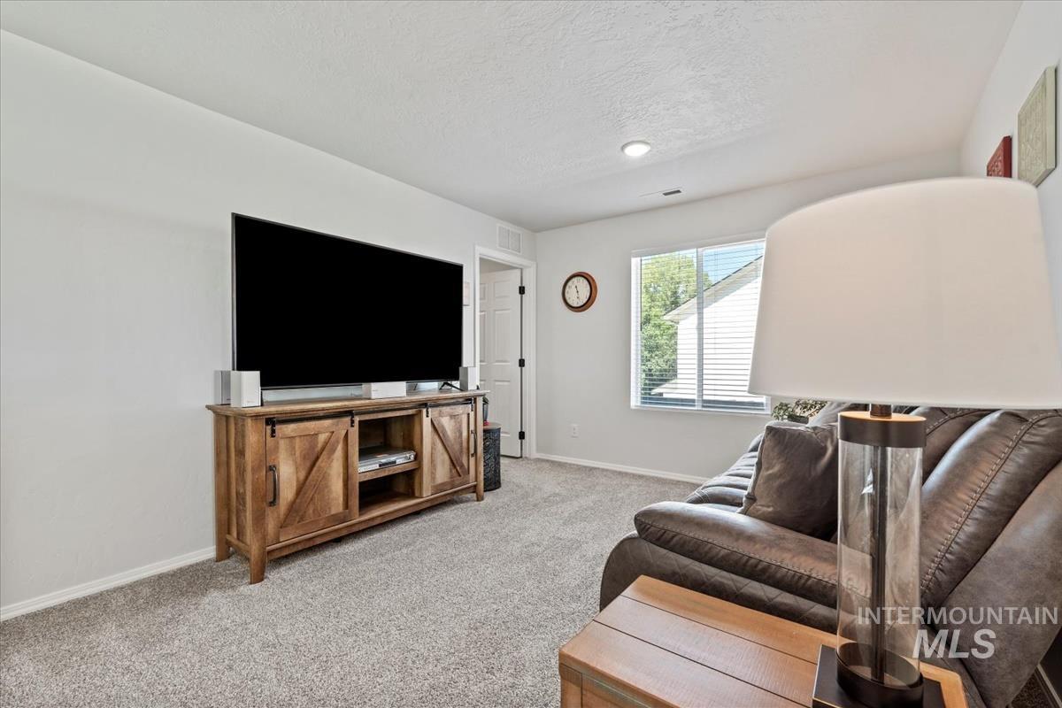 4800 Endicott Dr., Caldwell, Idaho 83605, 4 Bedrooms, 2.5 Bathrooms, Residential For Sale, Price $495,000, 98987538