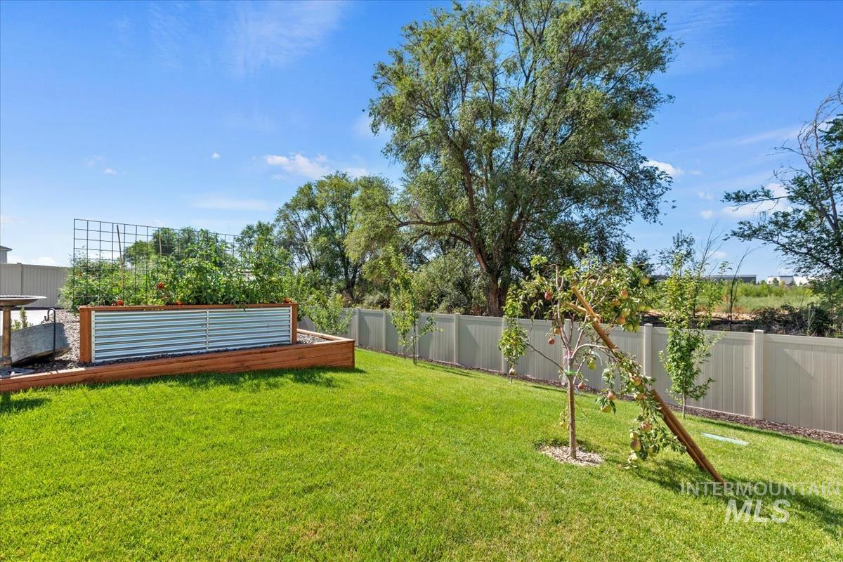 4800 Endicott Dr., Caldwell, Idaho 83605, 4 Bedrooms, 2.5 Bathrooms, Residential For Sale, Price $495,000, 98987538