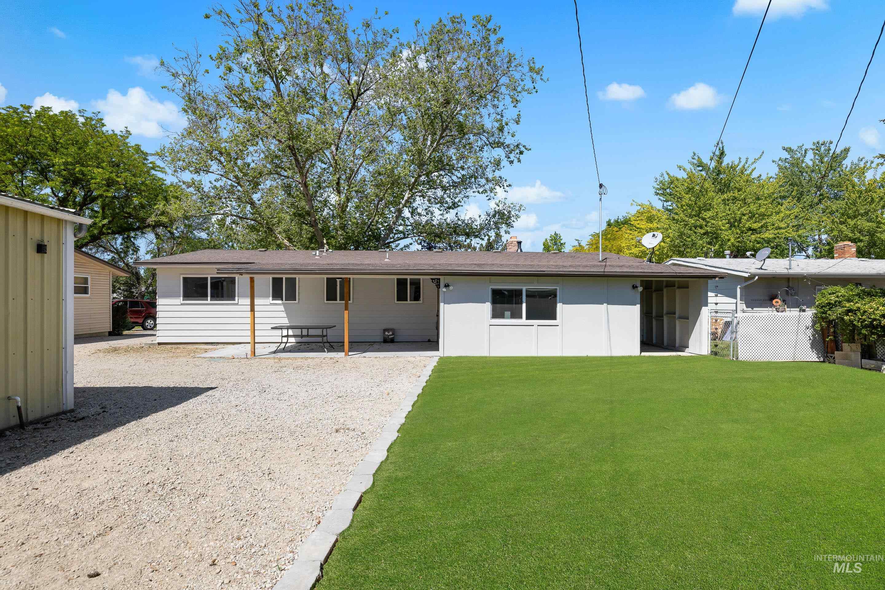 3014 N McKinney, Boise, Idaho 83704, 3 Bedrooms, 1.5 Bathrooms, Residential For Sale, Price $475,000, 98987540