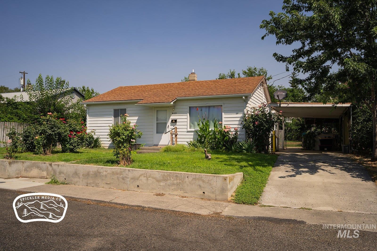 602 Sunrise Drive, Clarkston, Washington 99403, 3 Bedrooms, 1 Bathroom, Residential For Sale, Price $269,900,MLS 98987541