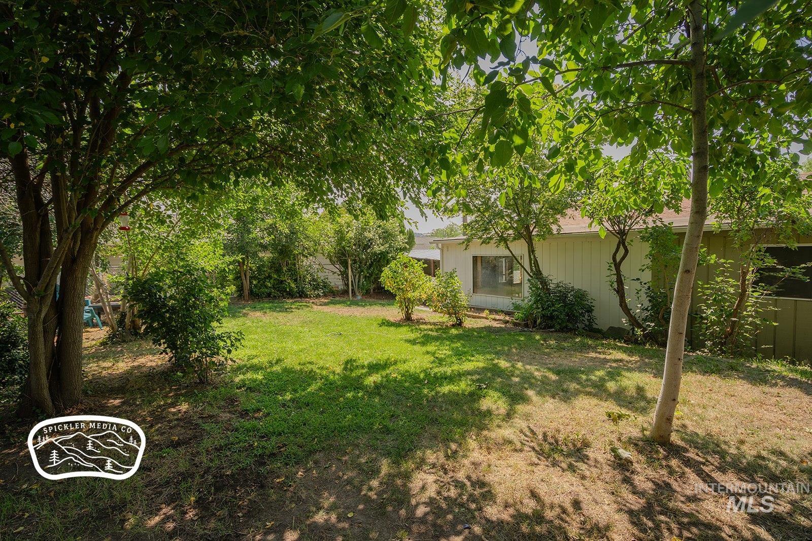 602 Sunrise Drive, Clarkston, Washington 99403, 3 Bedrooms, 1 Bathroom, Residential For Sale, Price $269,900,MLS 98987541