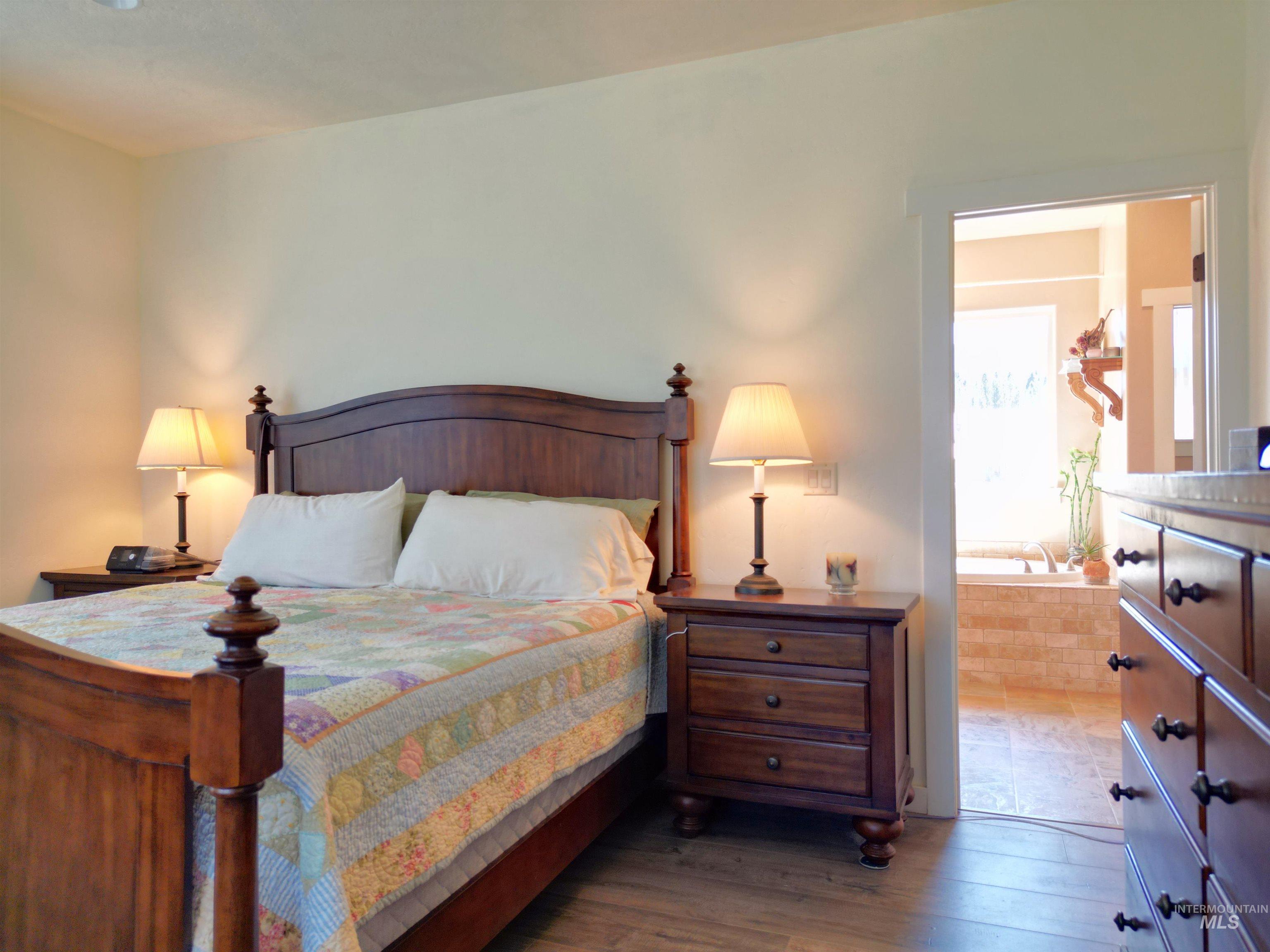 73 River Ranch Rd., Garden Valley, Idaho 83622, 3 Bedrooms, 3.5 Bathrooms, Residential For Sale, Price $1,200,000, 98987542
