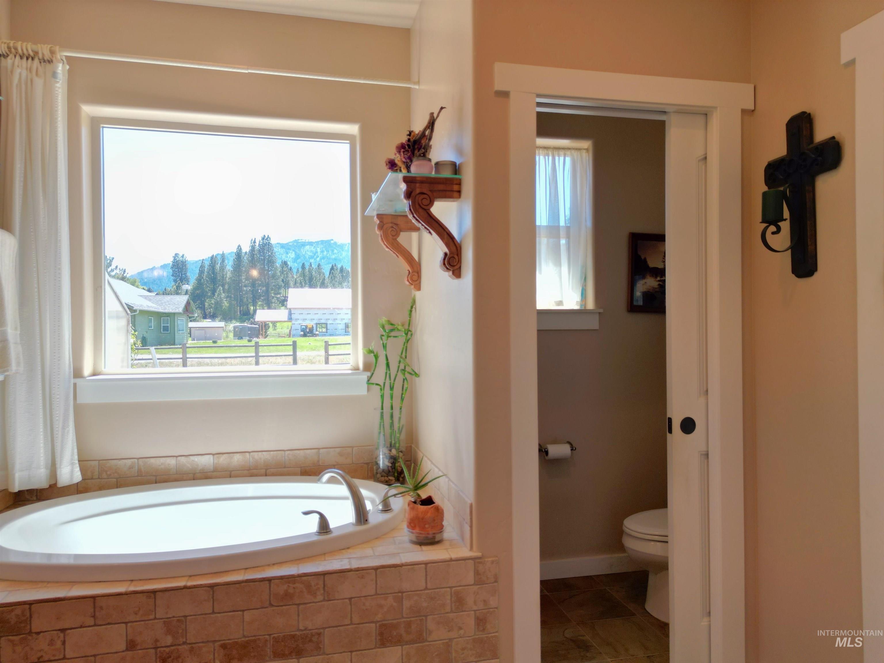 73 River Ranch Rd., Garden Valley, Idaho 83622, 3 Bedrooms, 3.5 Bathrooms, Residential For Sale, Price $1,200,000, 98987542