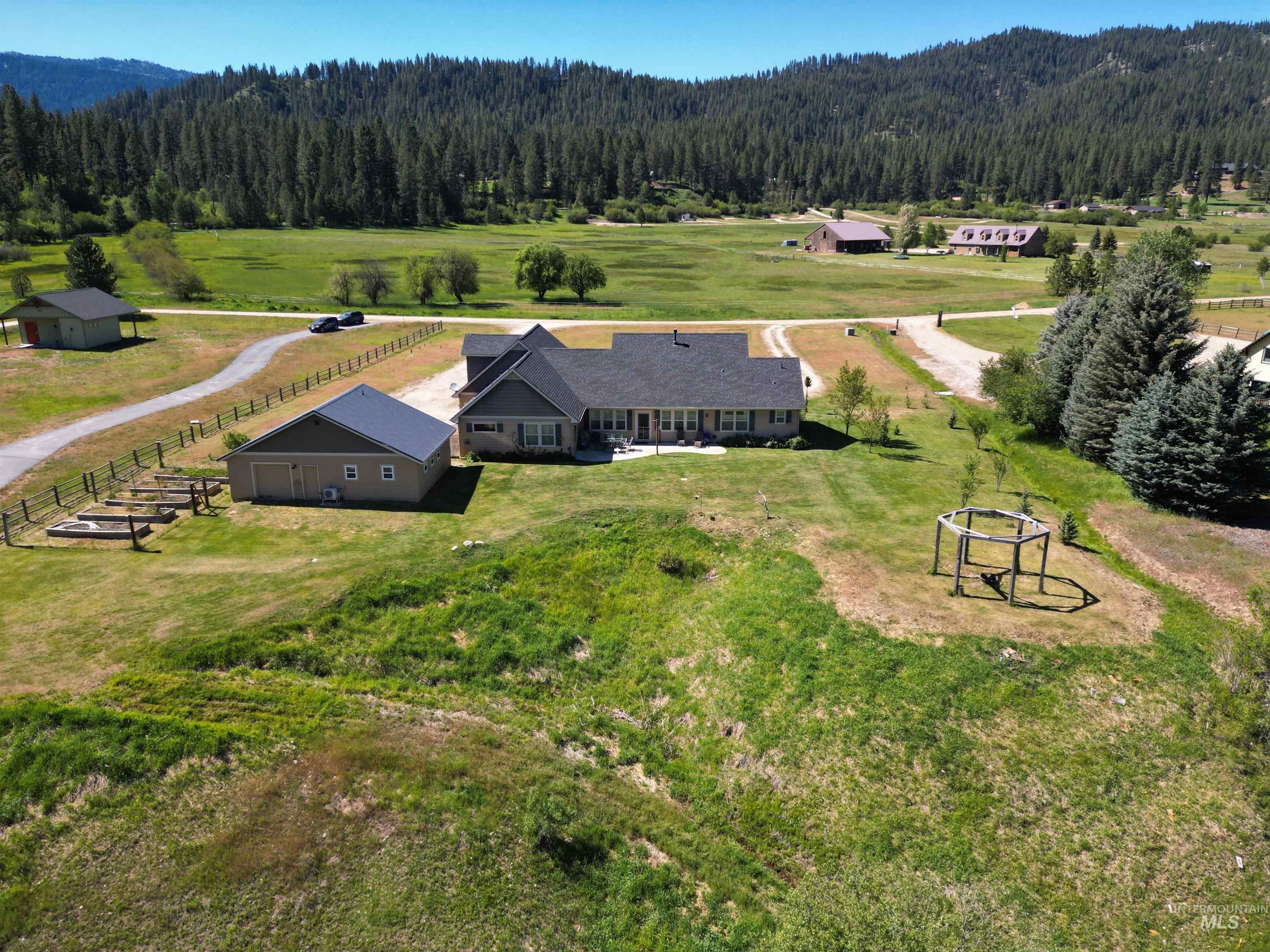 73 River Ranch Rd., Garden Valley, Idaho 83622, 3 Bedrooms, 3.5 Bathrooms, Residential For Sale, Price $1,200,000, 98987542