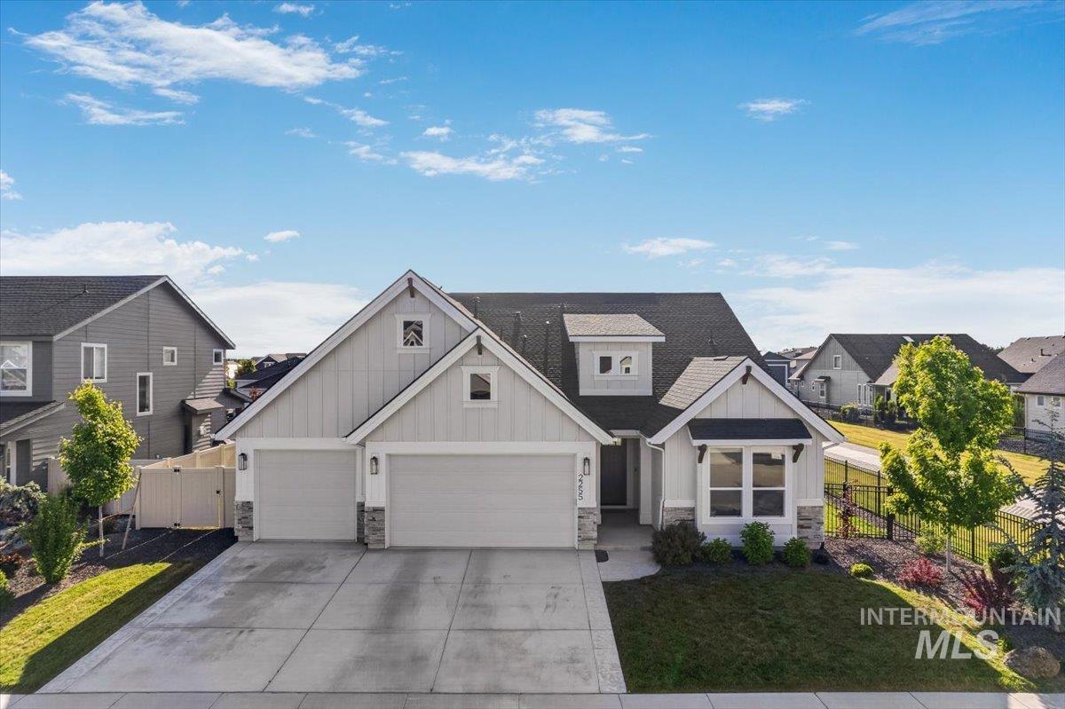 2255 N Sugar Loop Ave, Star, Idaho 83669, 5 Bedrooms, 3 Bathrooms, Residential For Sale, Price $825,000, 98987543