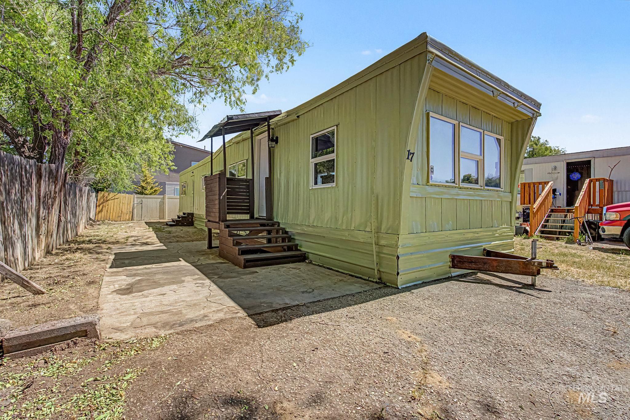 501 E 44TH ST# 17, Garden City, Idaho 83714, 2 Bedrooms, 1 Bathroom, Residential For Sale, Price $69,999, 98987544