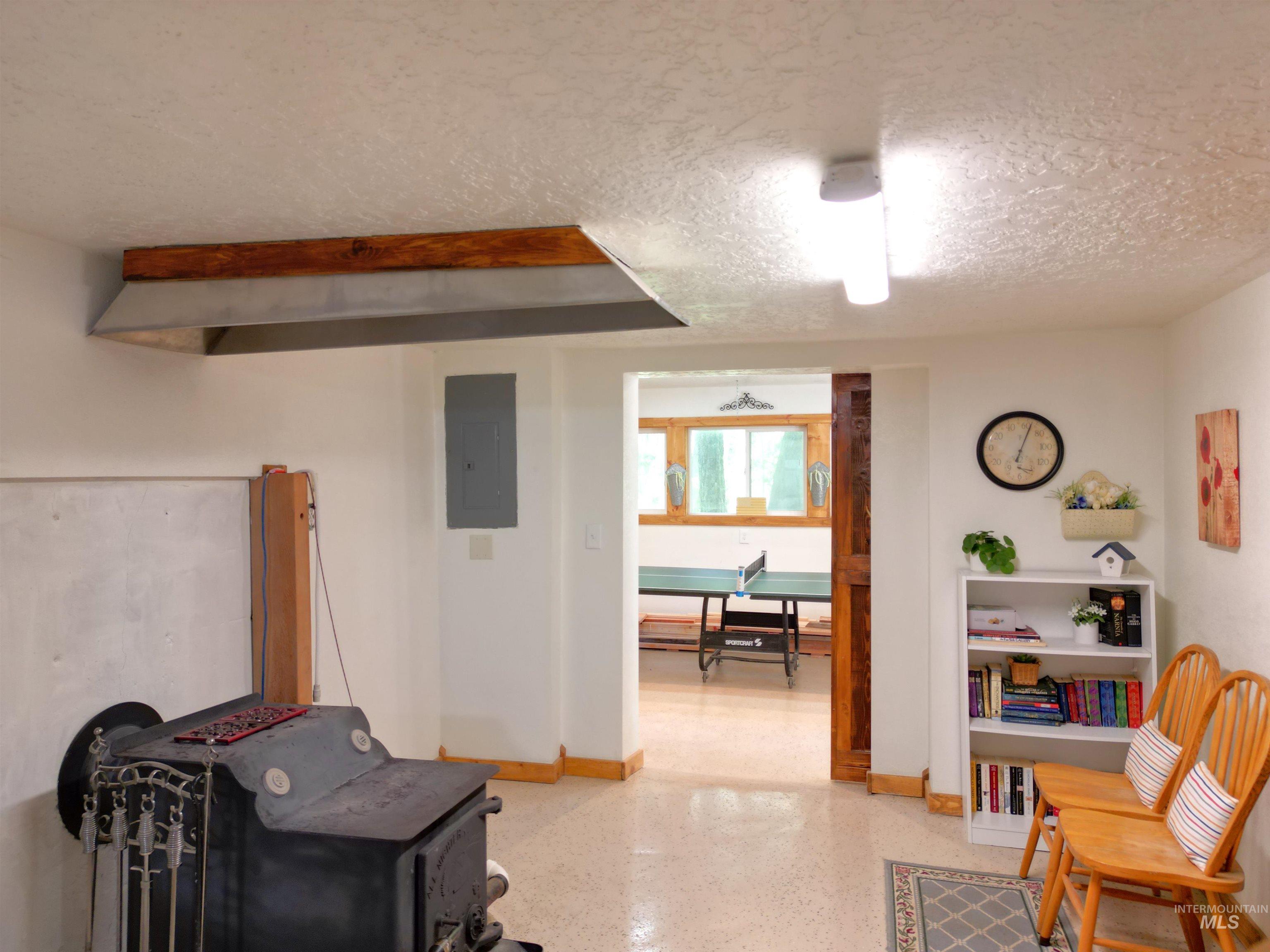 11 Valley View Way, Lowman, Idaho 83637, 3 Bedrooms, 2 Bathrooms, Residential For Sale, Price $499,000, 98987547