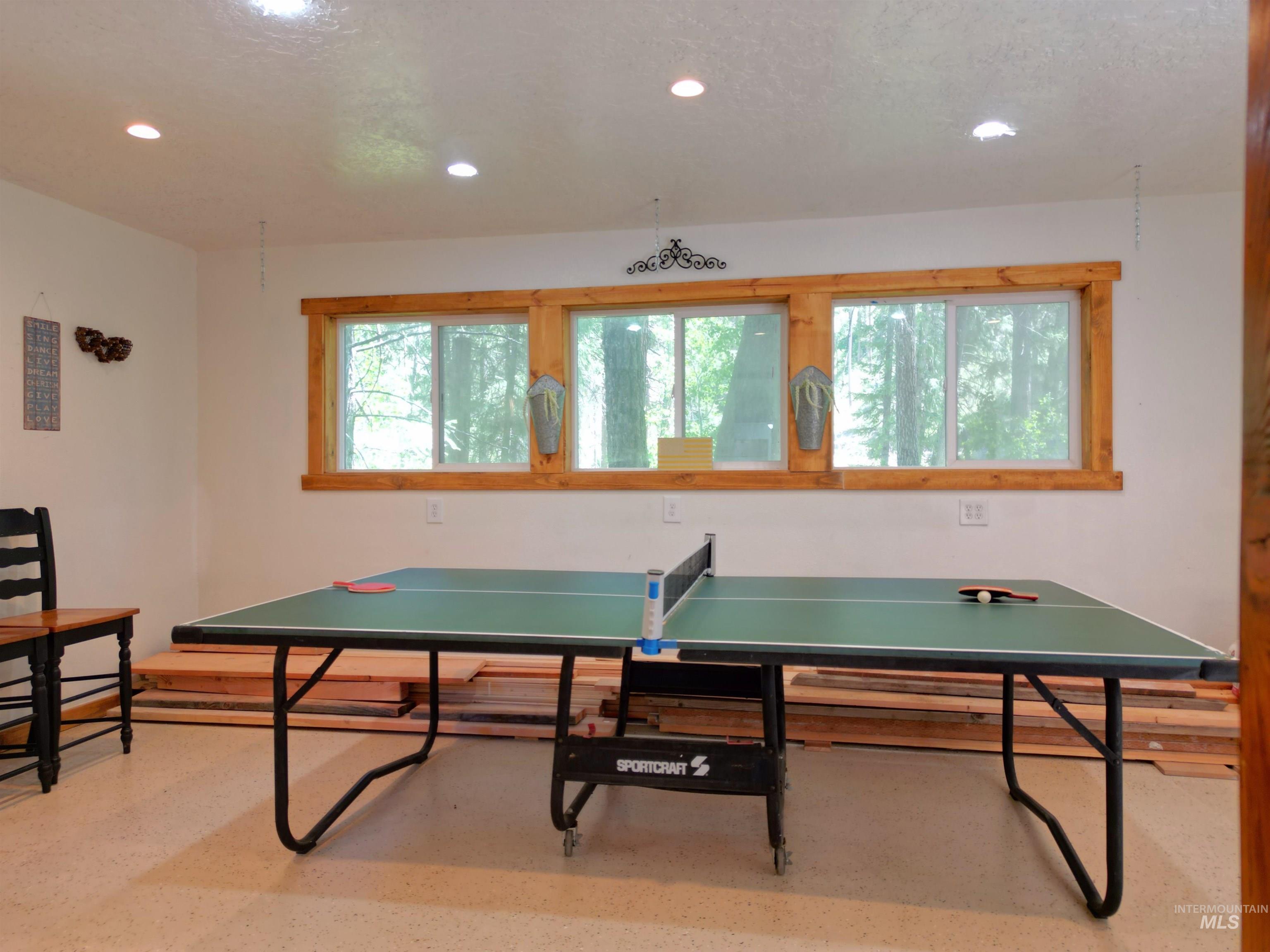 11 Valley View Way, Lowman, Idaho 83637, 3 Bedrooms, 2 Bathrooms, Residential For Sale, Price $499,000, 98987547