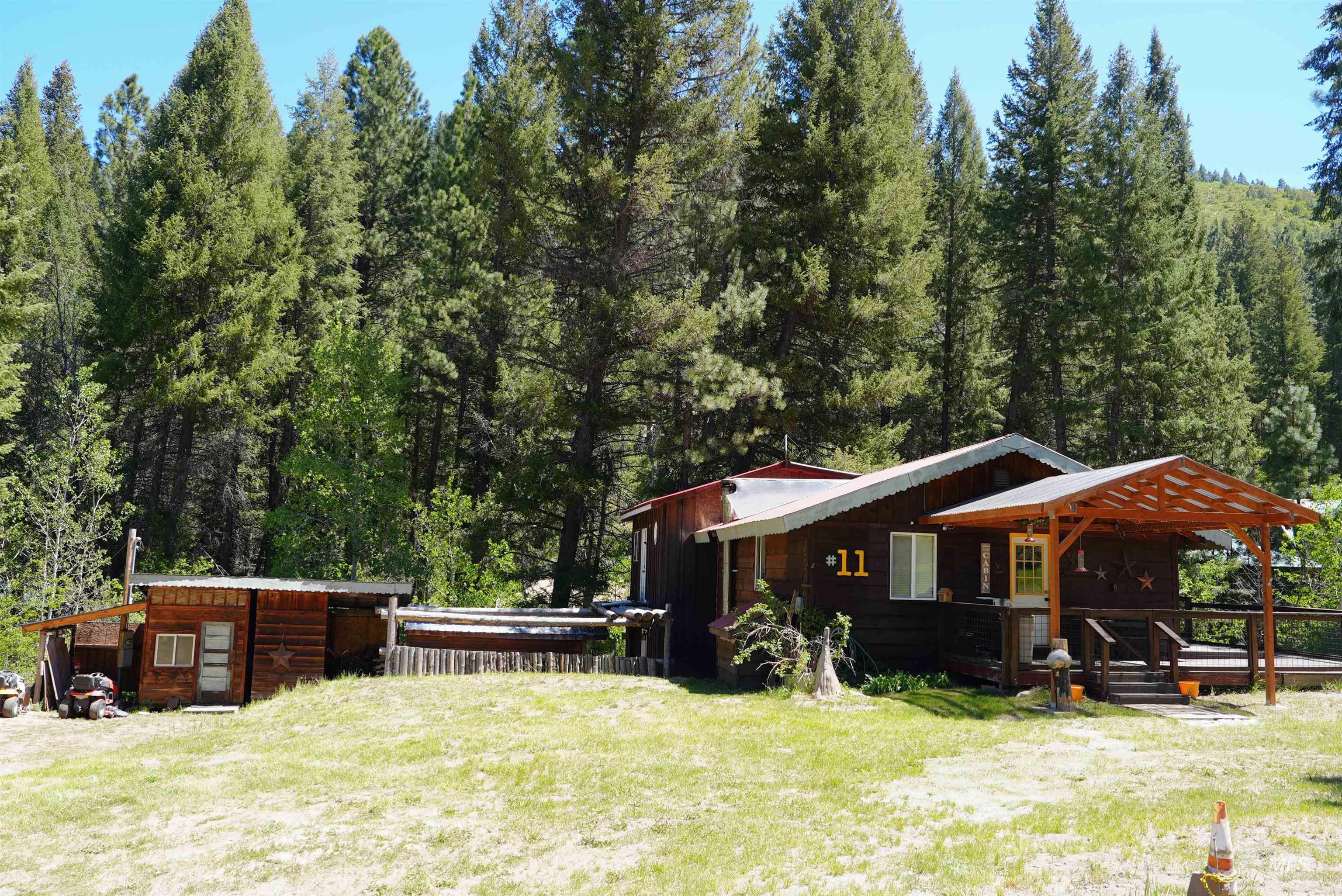 11 Valley View Way, Lowman, Idaho 83637, 3 Bedrooms, 2 Bathrooms, Residential For Sale, Price $499,000, 98987547