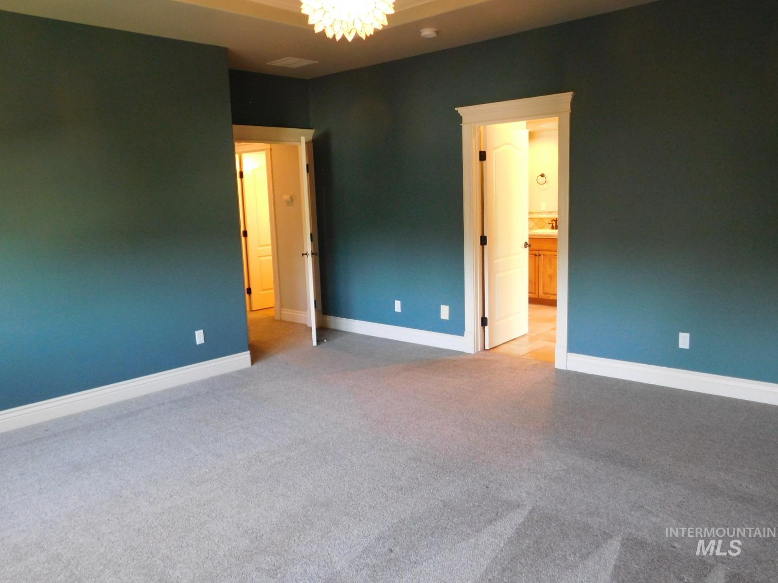 2123 W Divide Creek St, Meridian, Idaho 83646, 6 Bedrooms, 4 Bathrooms, Residential For Sale, Price $799,900, 98987550