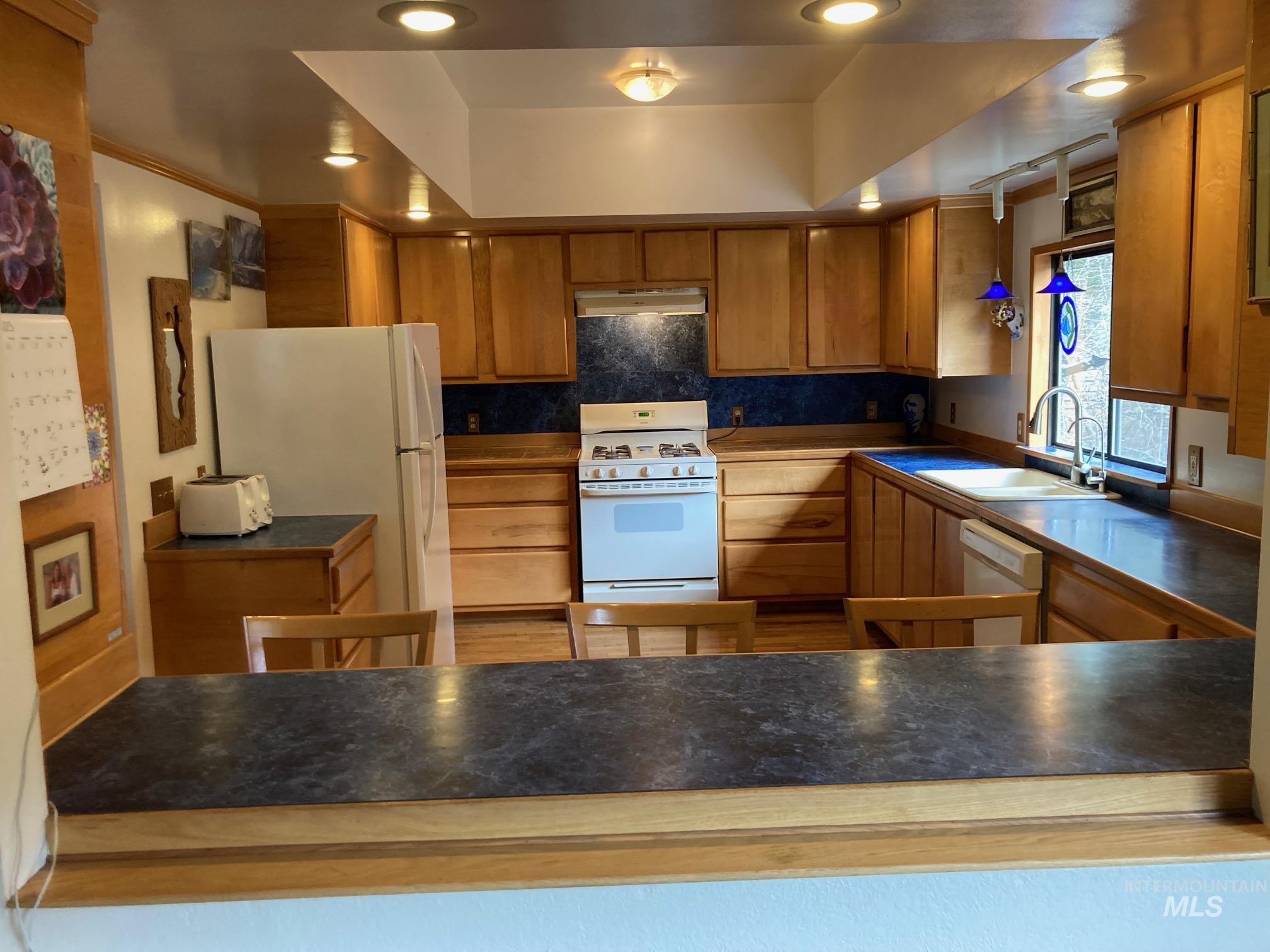 266 Falcon Ridge Rd, Kooskia, Idaho 83539, 5 Bedrooms, 3 Bathrooms, Residential For Sale, Price $949,000,MLS 98987552