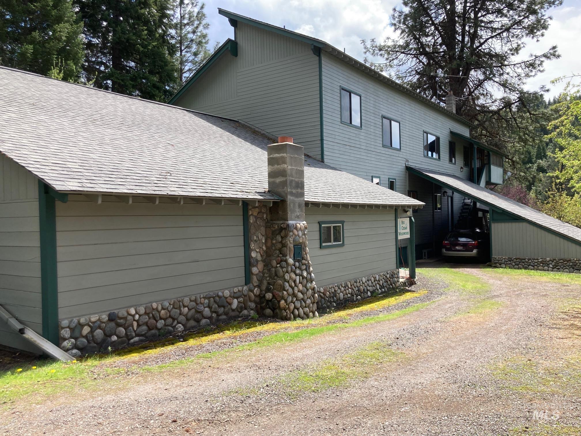 266 Falcon Ridge Rd, Kooskia, Idaho 83539, 5 Bedrooms, 3 Bathrooms, Residential For Sale, Price $949,000,MLS 98987552