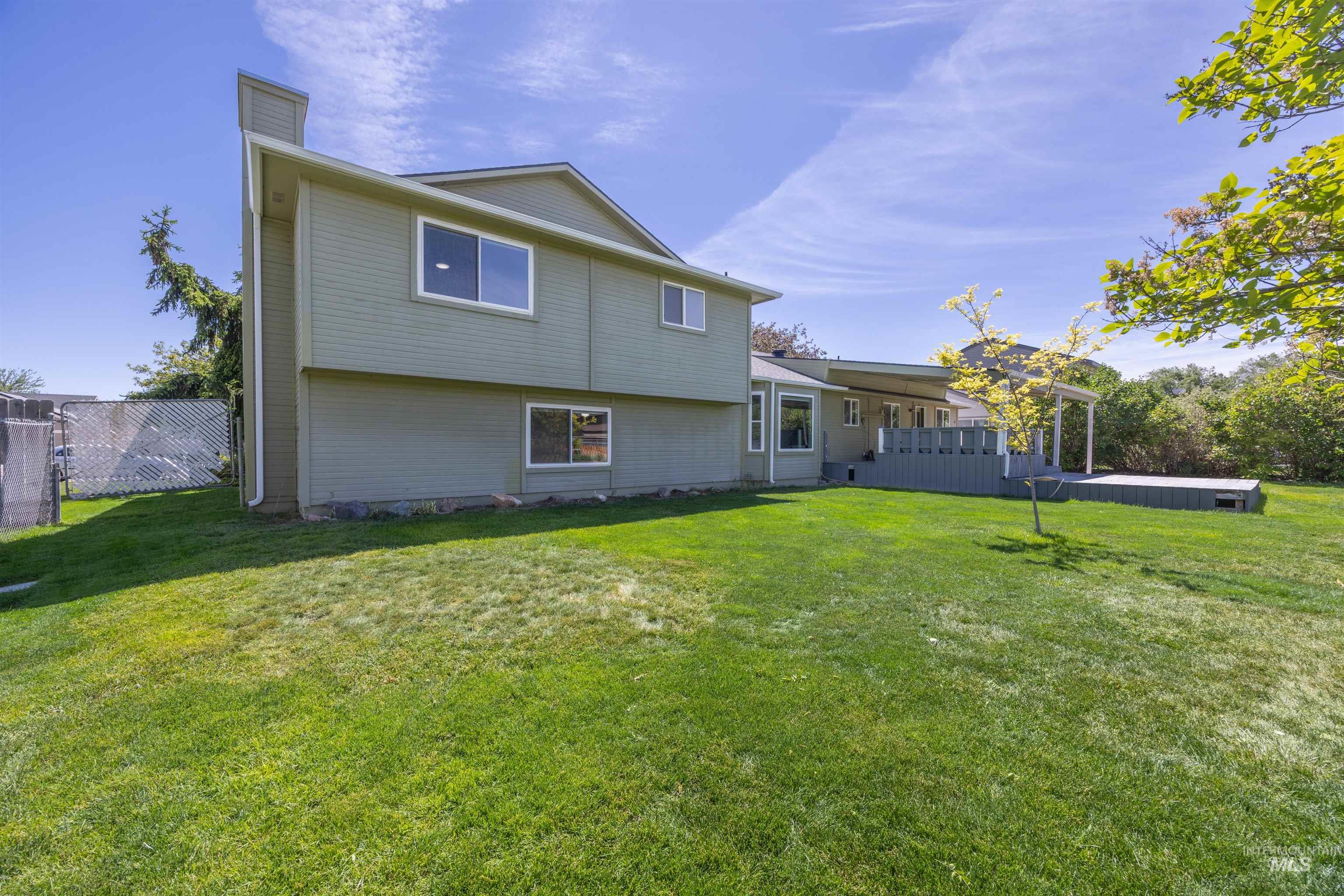915 S Camas Street, Nampa, Idaho 83686, 4 Bedrooms, 4 Bathrooms, Residential For Sale, Price $593,500, 98987553