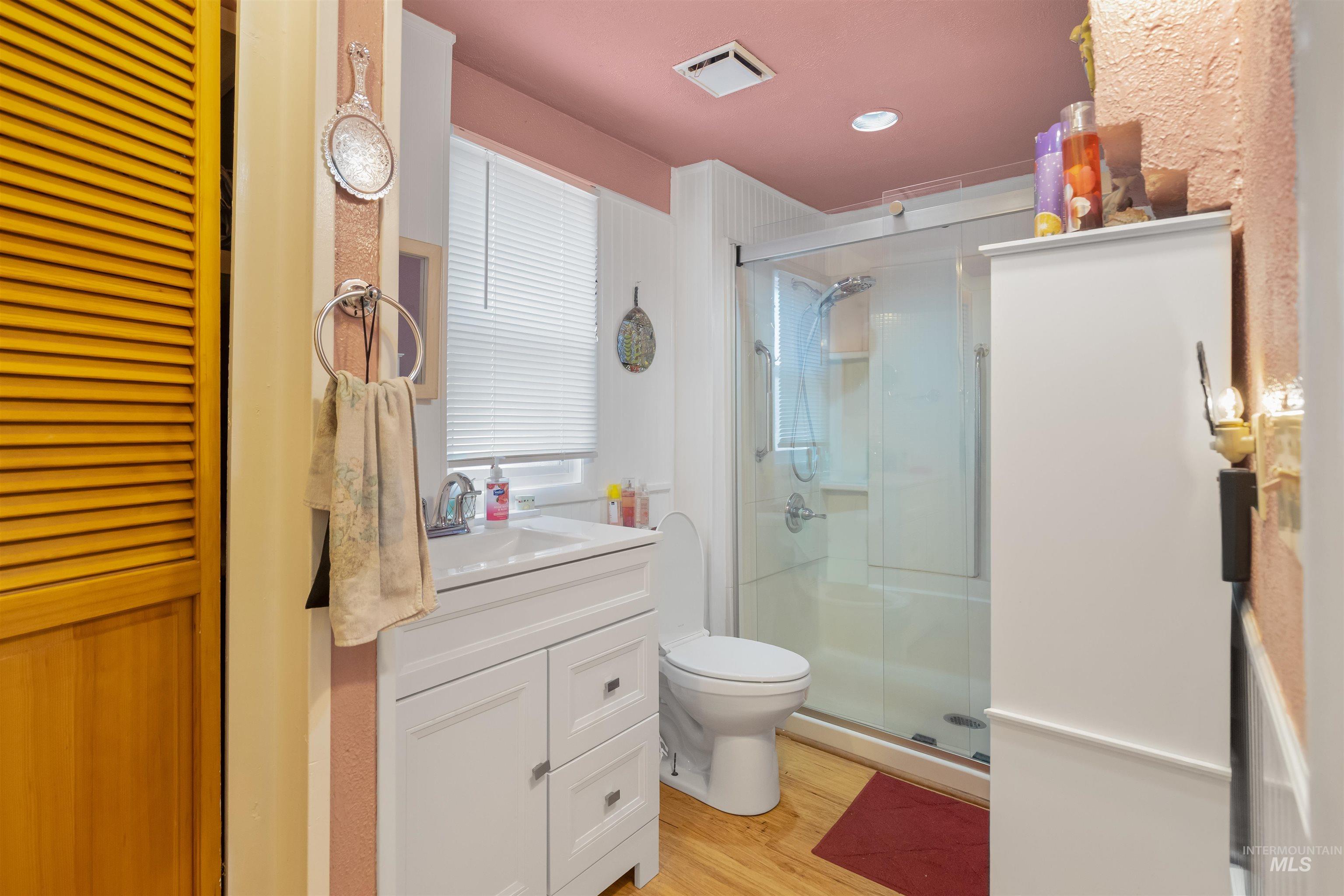 238 Hillcrest Road, Lewiston, Idaho 83501, 2 Bedrooms, 1 Bathroom, Residential For Sale, Price $310,000, 98987554